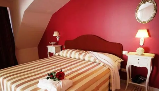 Bed in Palace Hotel Una Nuova Strada