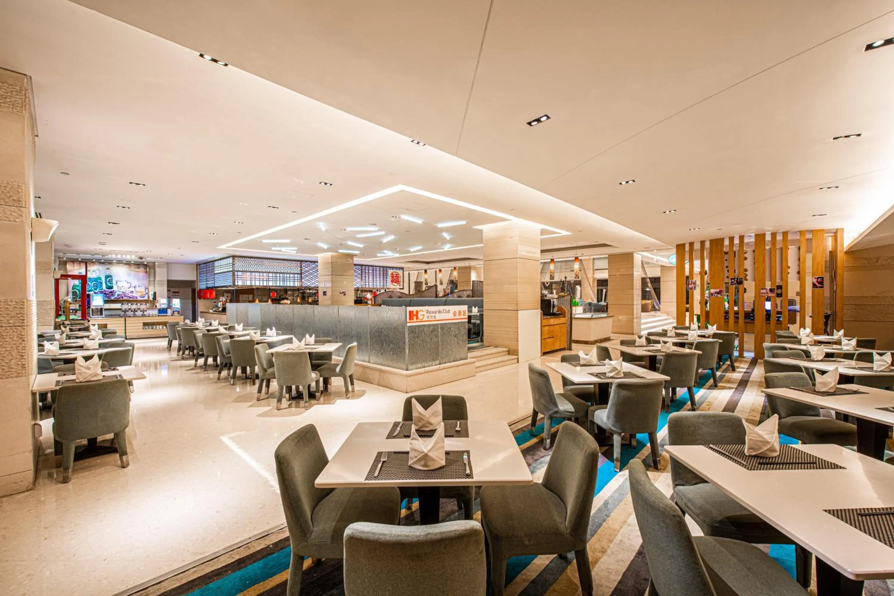 Restaurant/places to eat in Holiday Inn Qingdao City Center by IHG - May 4th Square