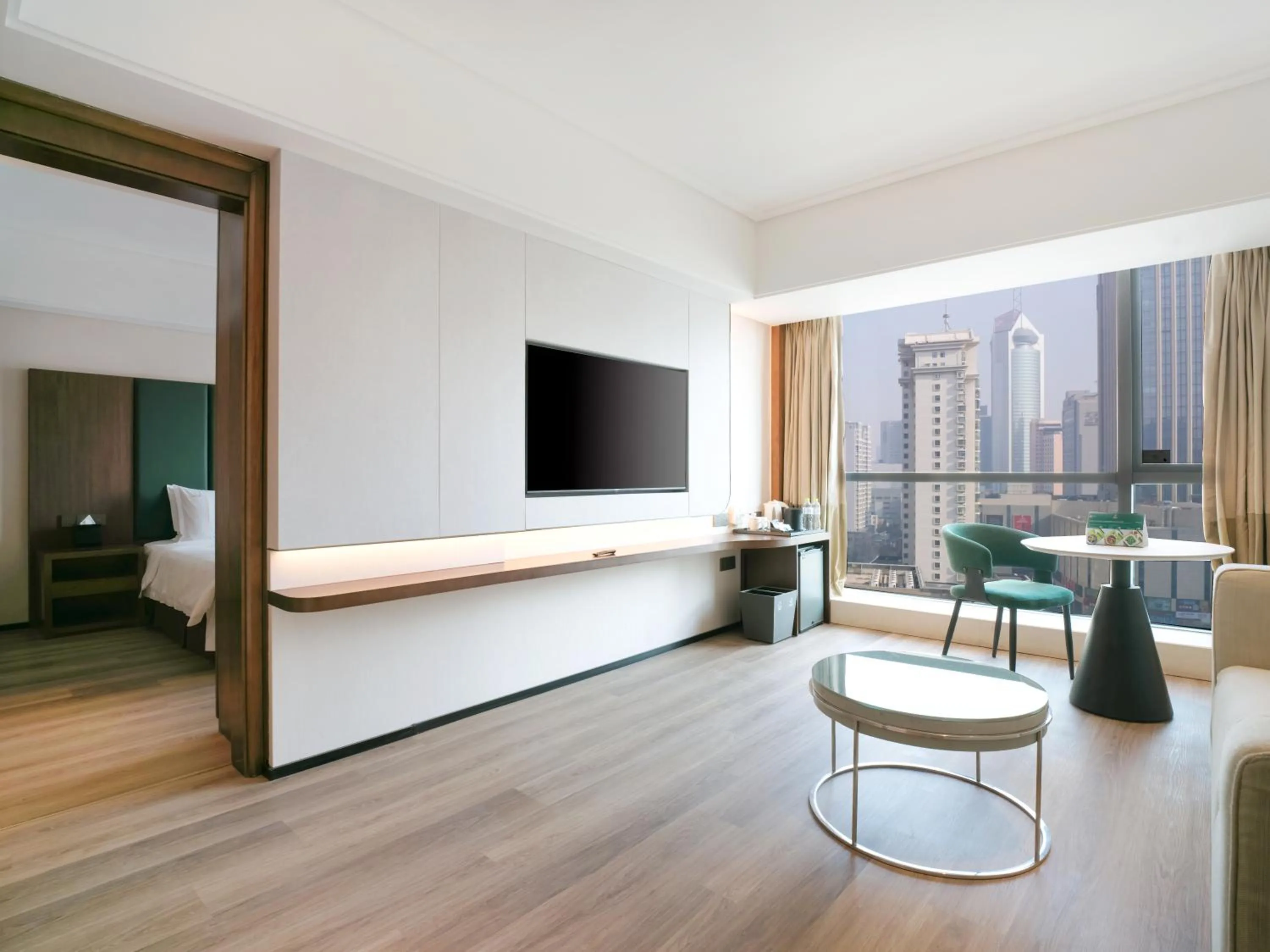 Bed in Holiday Inn Qingdao City Center by IHG - May 4th Square