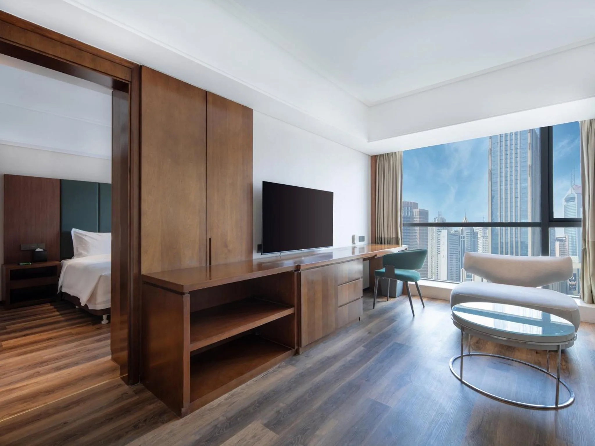 Photo of the whole room, Bed in Holiday Inn Qingdao City Center by IHG - May 4th Square