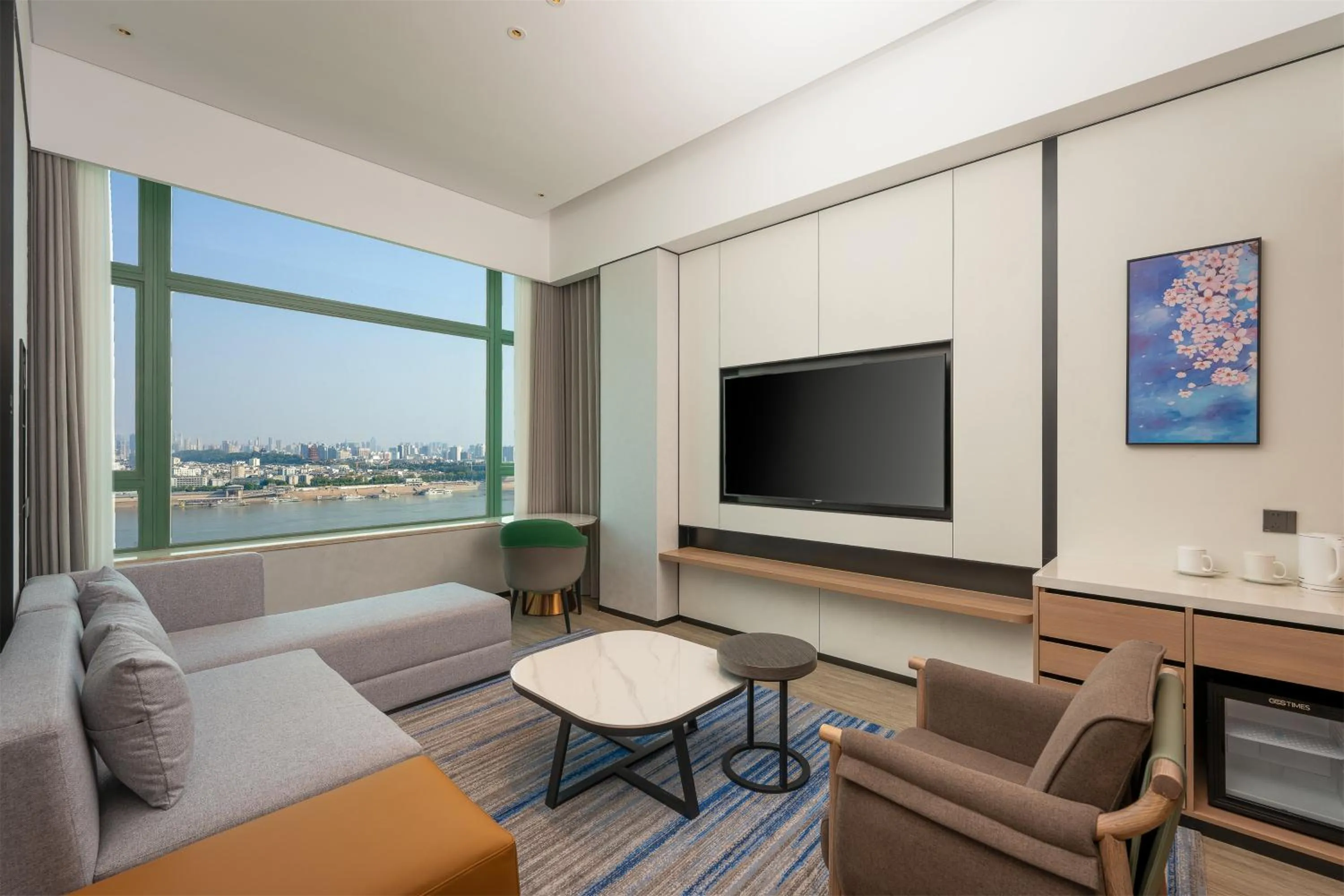 Photo of the whole room in Holiday Inn Wuhan Riverside by IHG