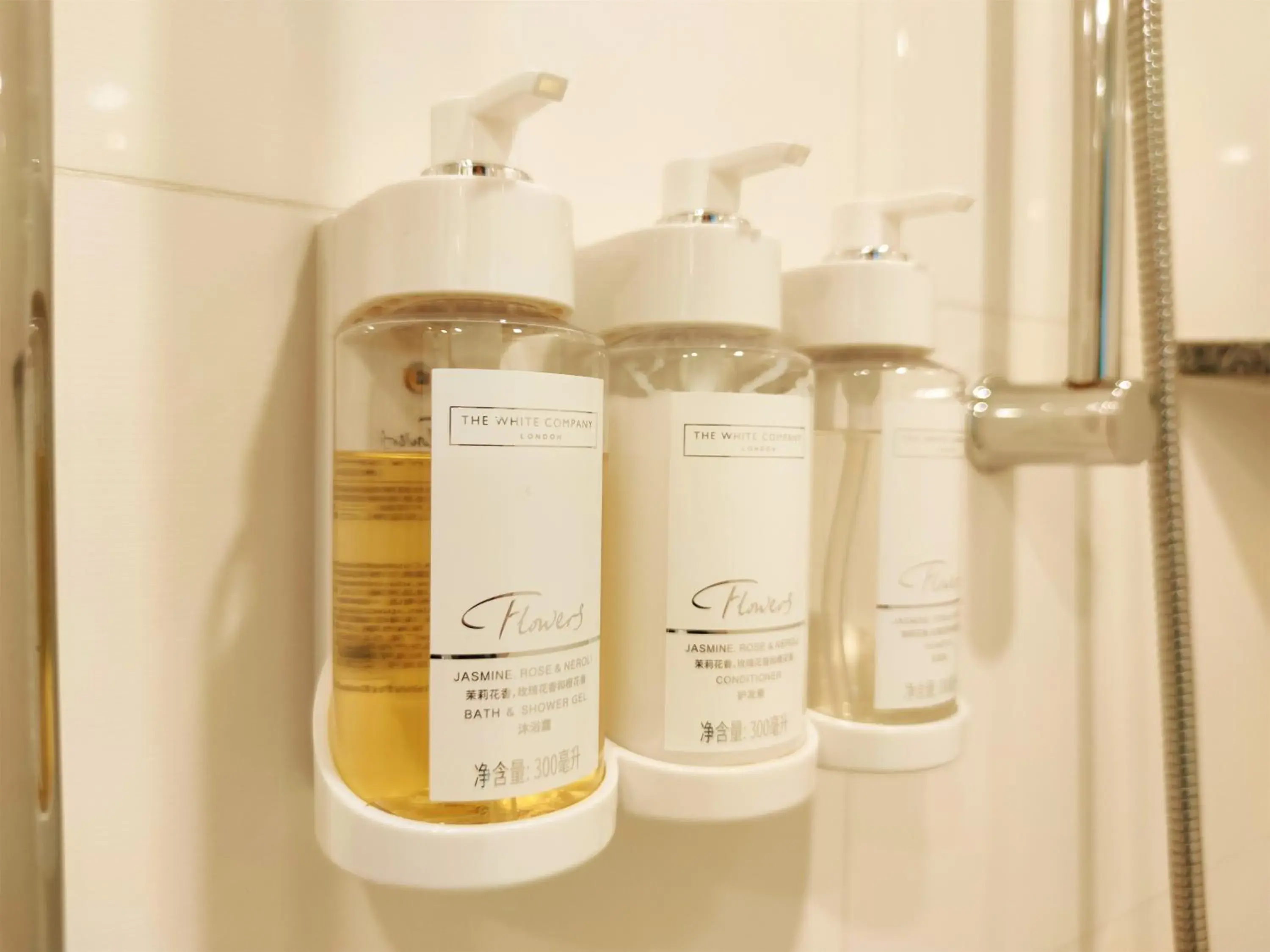 2 Twin Premium River View High Floor in Holiday Inn Wuhan Riverside, an IHG Hotel 2 Twin Premium River View High Floor in Holiday Inn Wuhan Riverside, an IHG Hotel