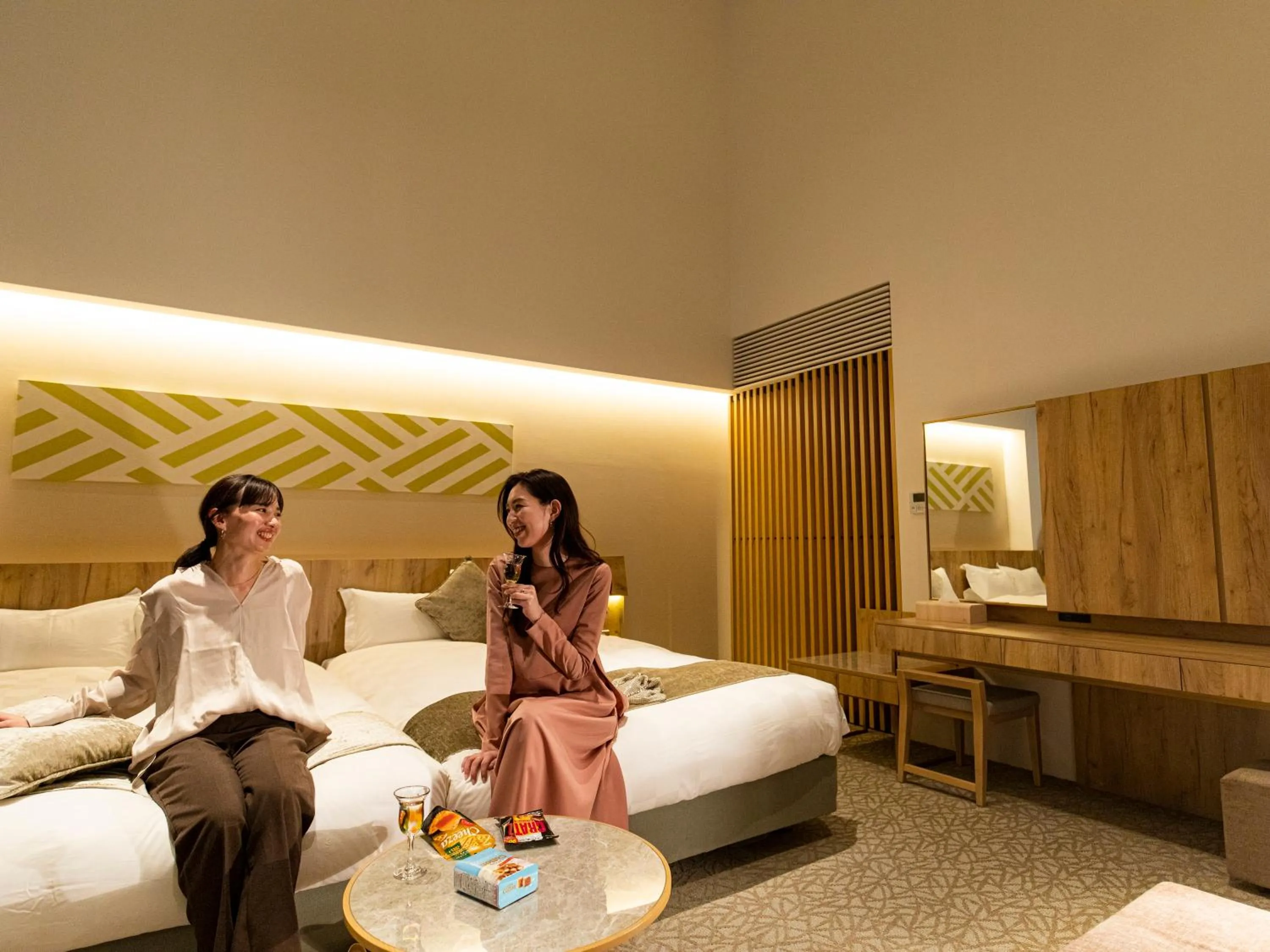 People, Bed in Garden Terrace Saga Hotel & Resorts