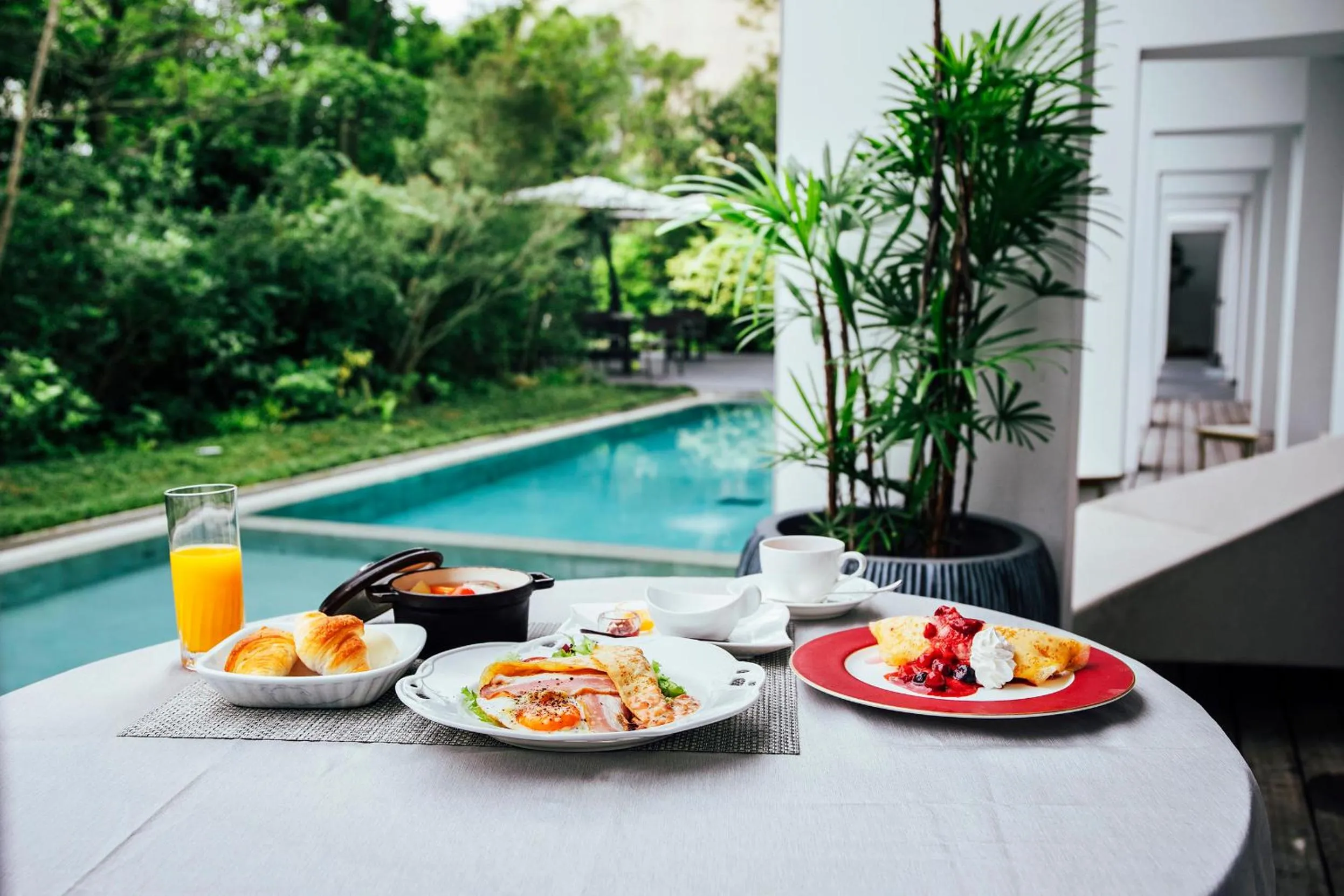 Restaurant/places to eat in Garden Terrace Saga Hotel & Resorts