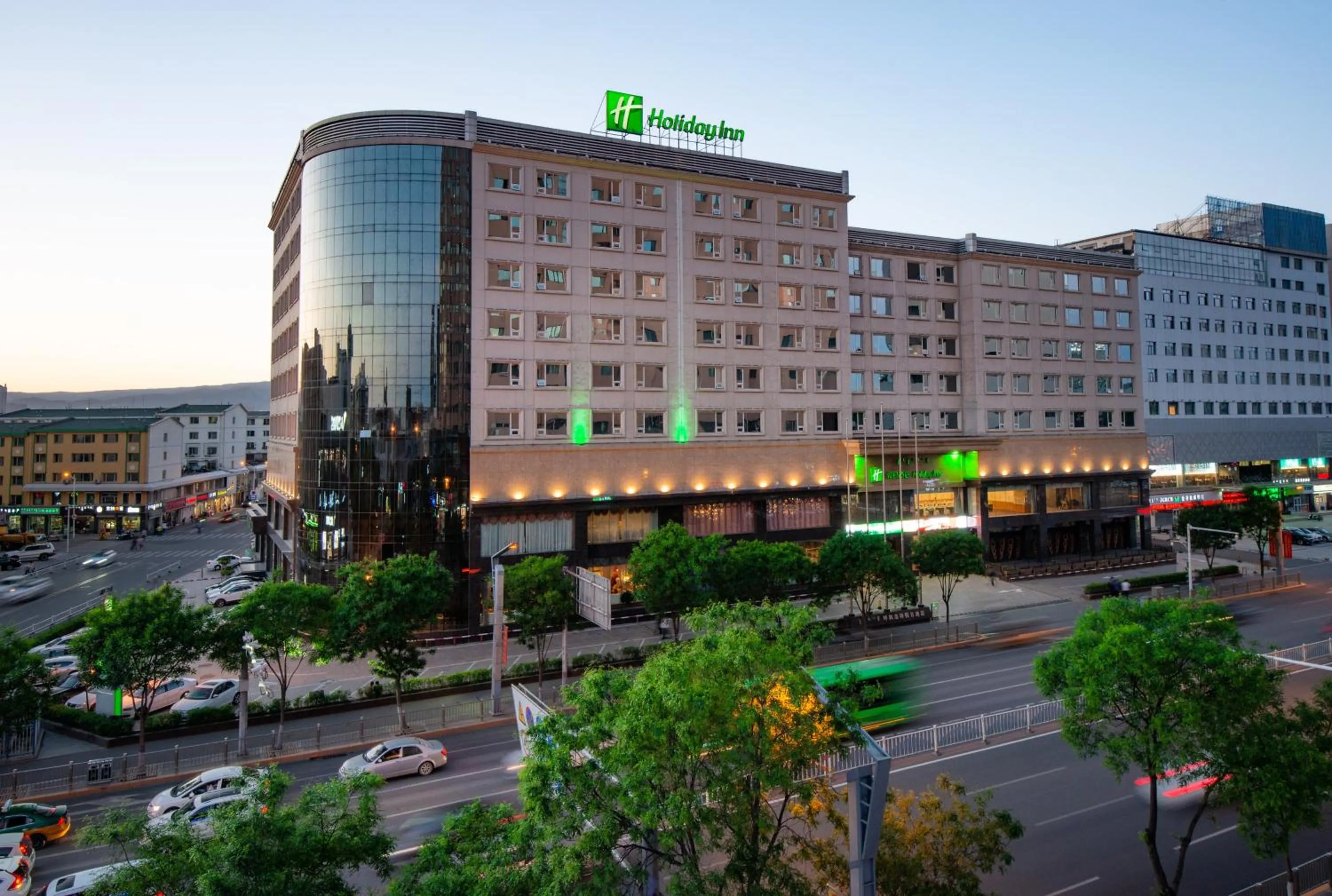 Property Building in Holiday Inn Hohhot