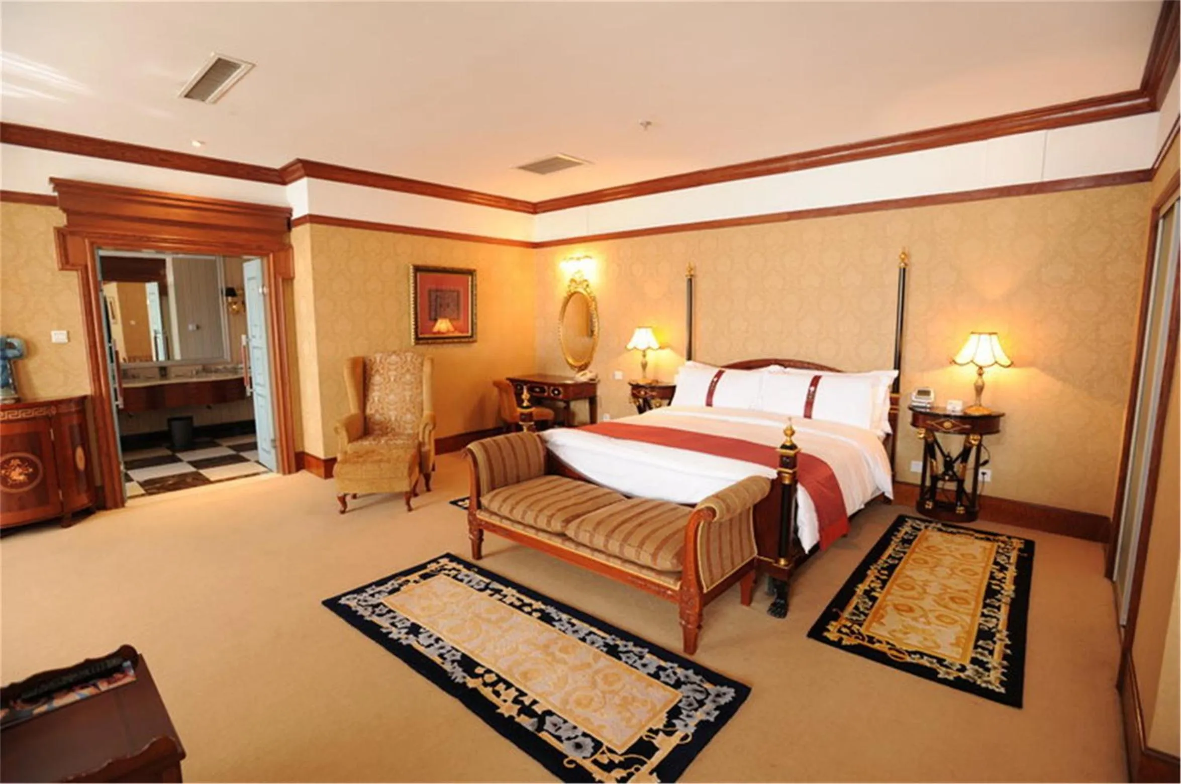 Photo of the whole room, Room Photo in Holiday Inn Hohhot