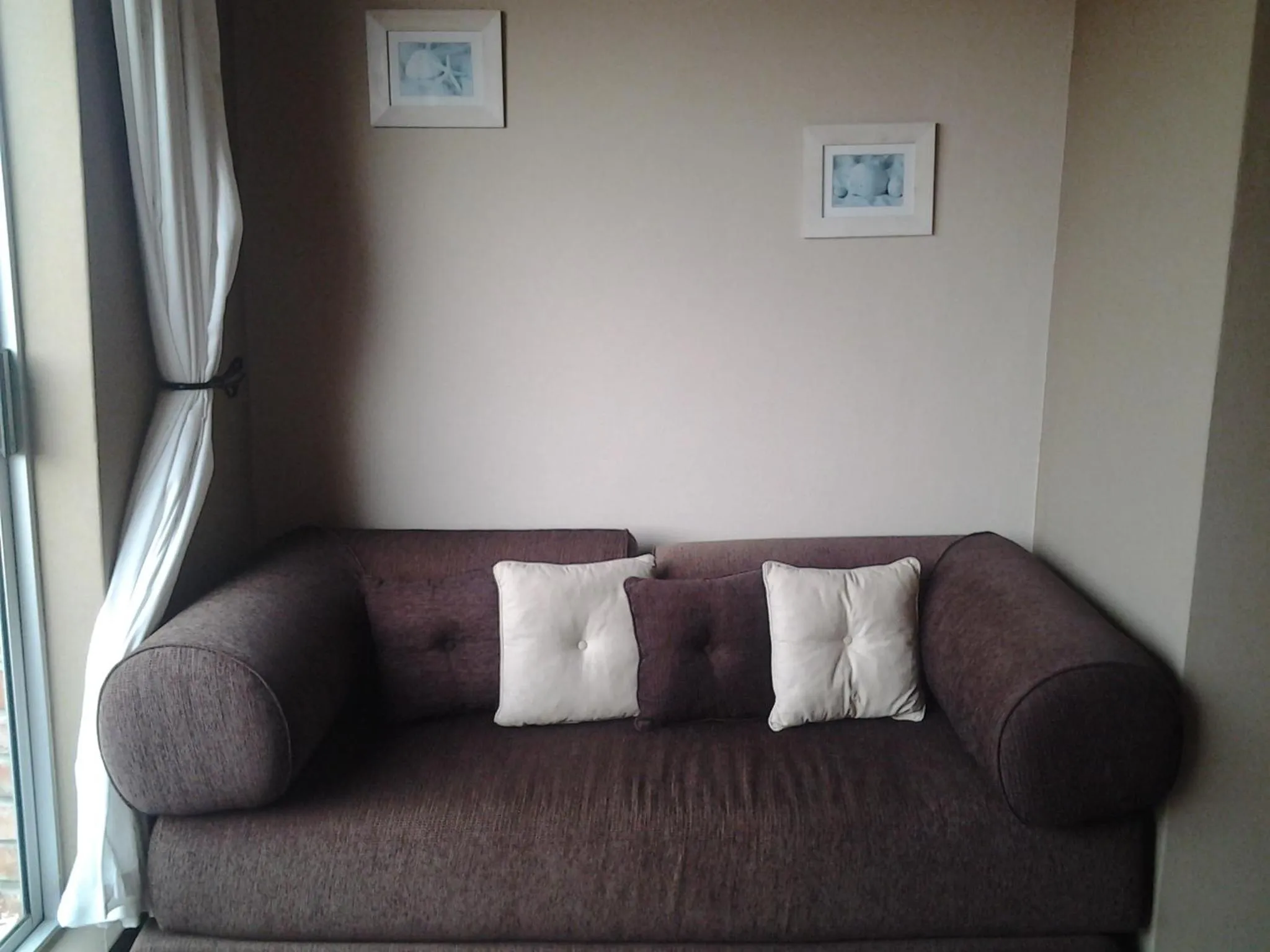 Seating area in Dolphin View Guesthouse