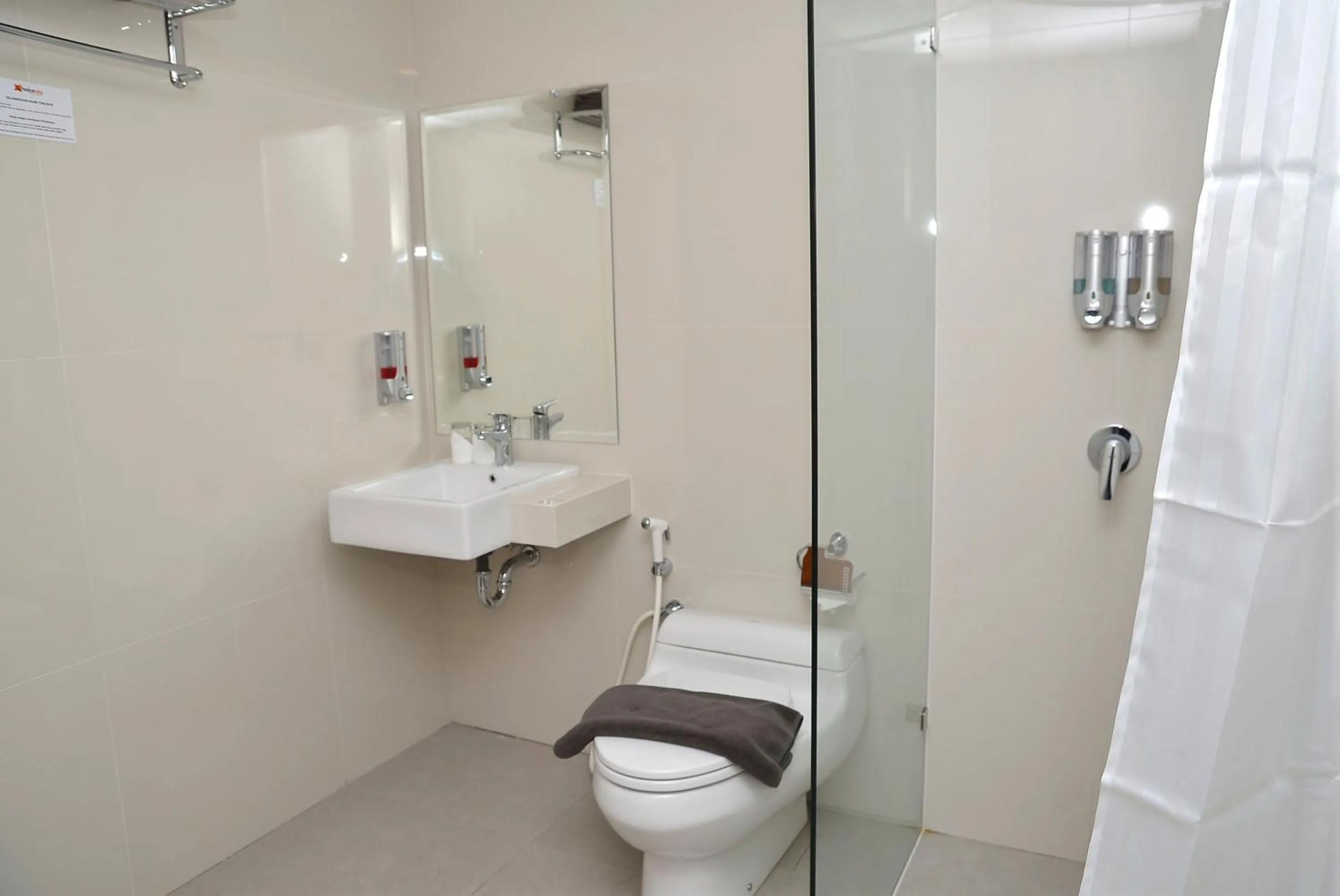 Bed in Choice City Hotel