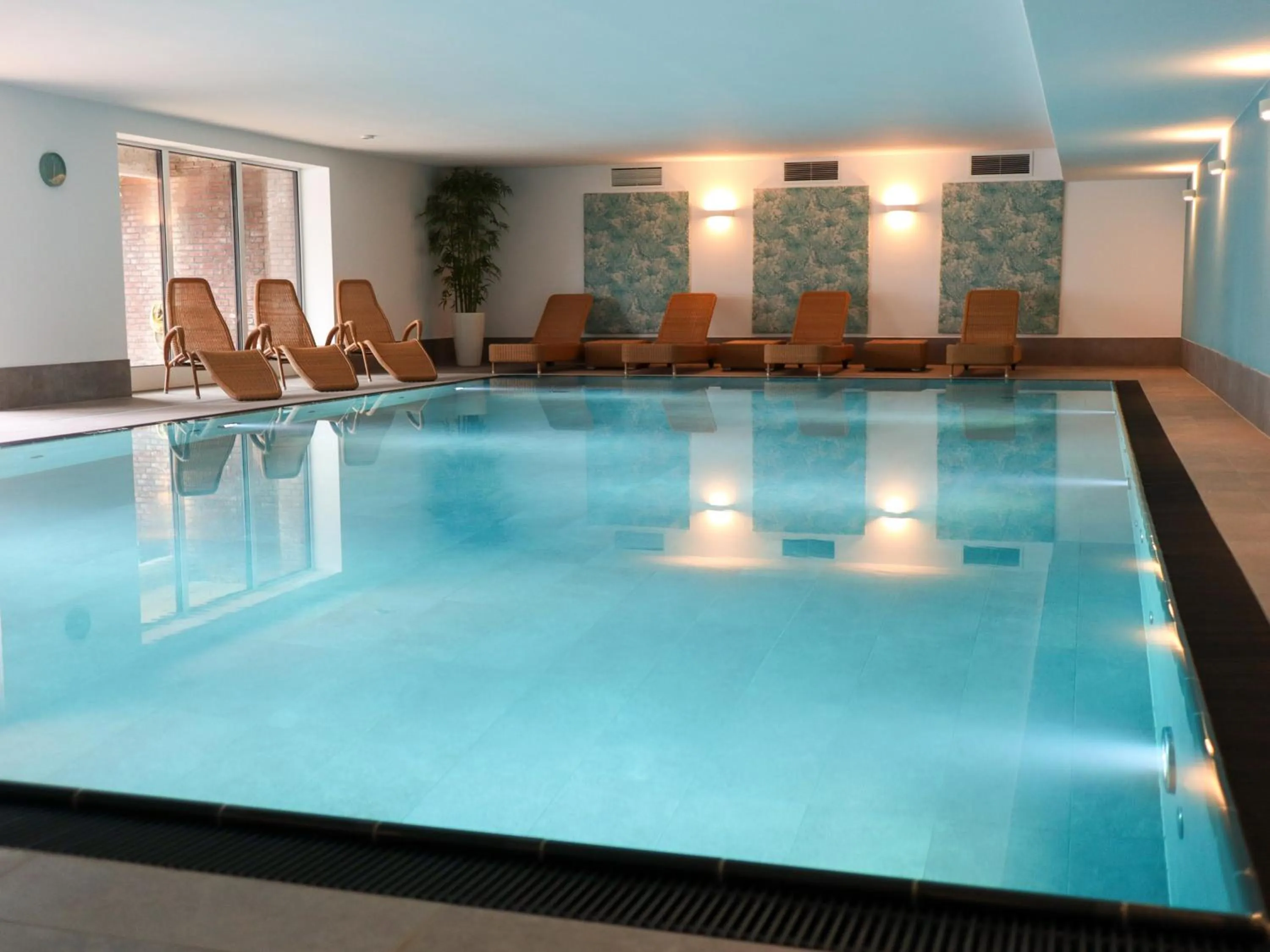 Swimming pool in Appartement-Hotel Timmendorfer Strand