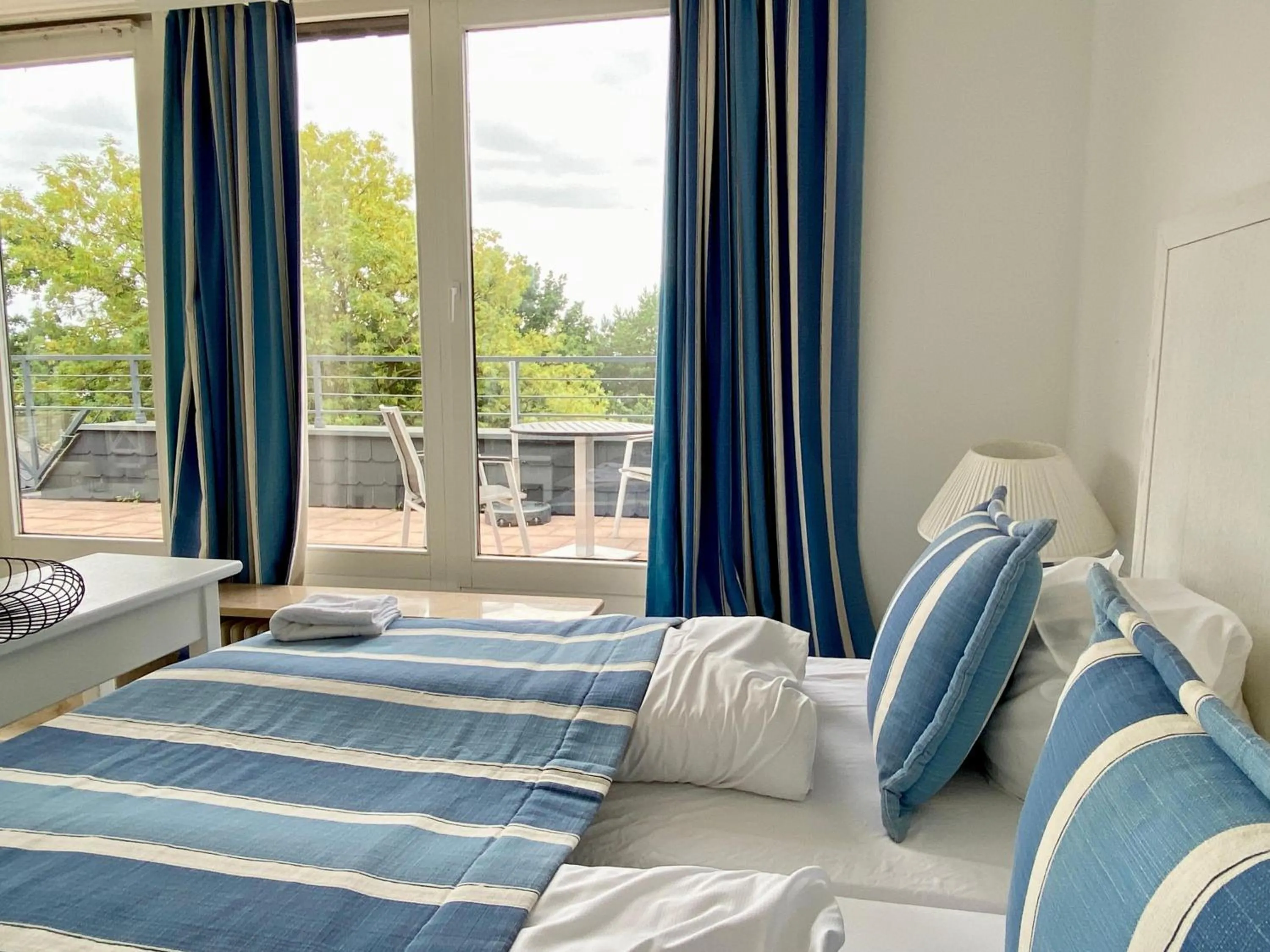 Bed in Appartement-Hotel Timmendorfer Strand