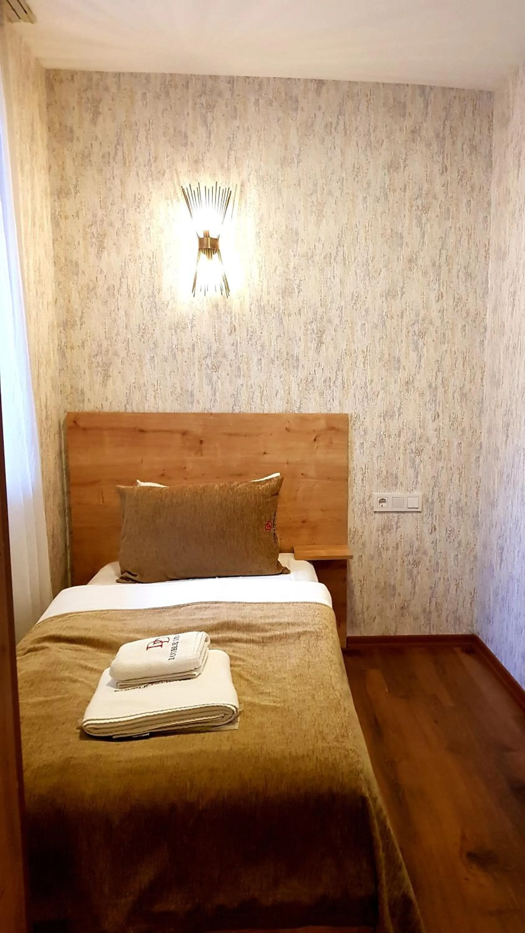 Bedroom, Bed in Double DD Hotel