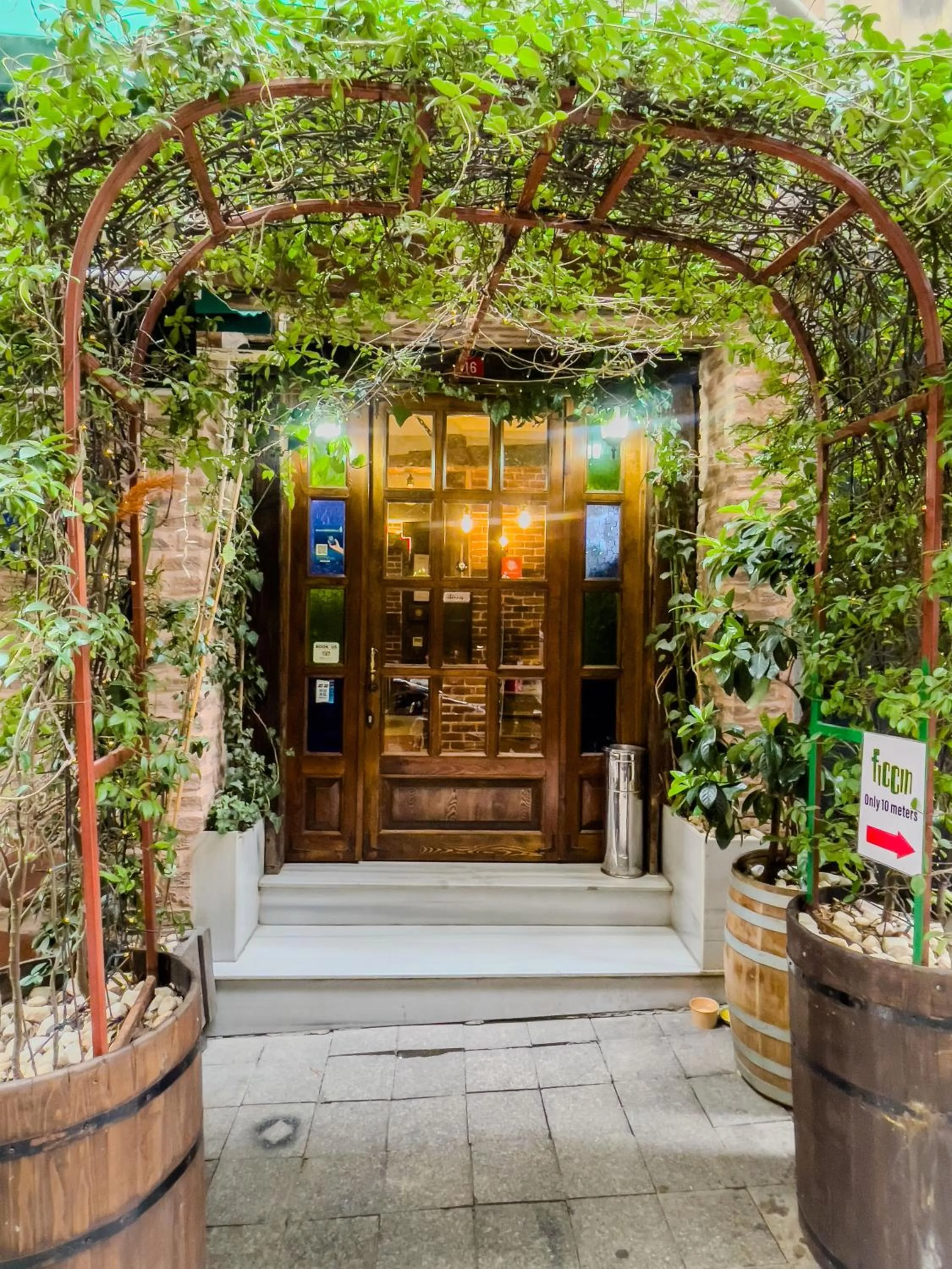 Lobby or reception in Double DD Hotel