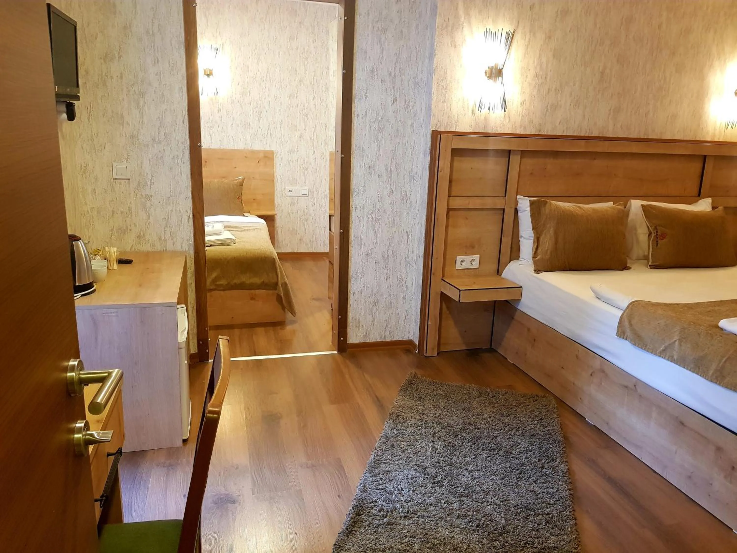 Bed in Double DD Hotel