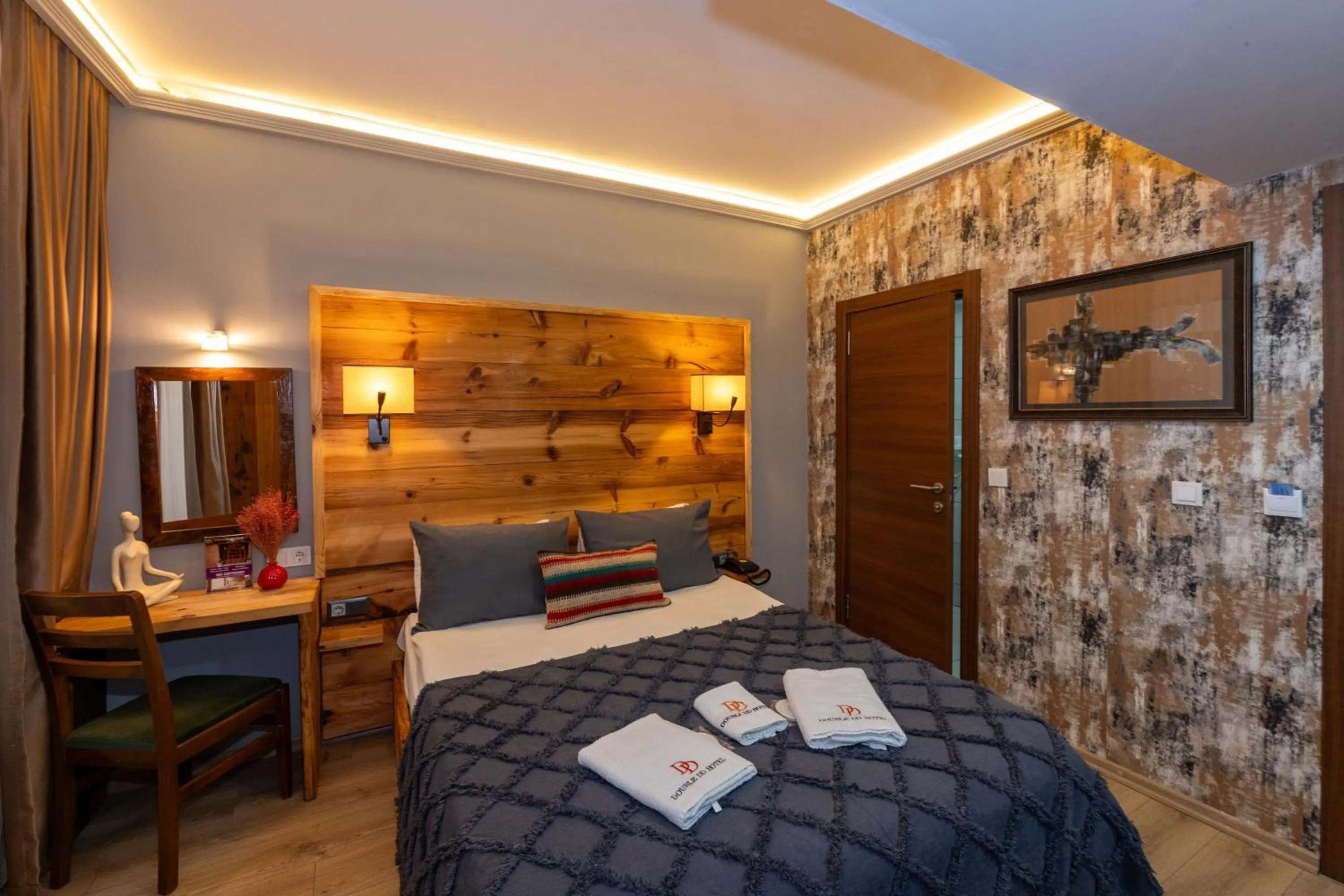 Bed in Double DD Hotel