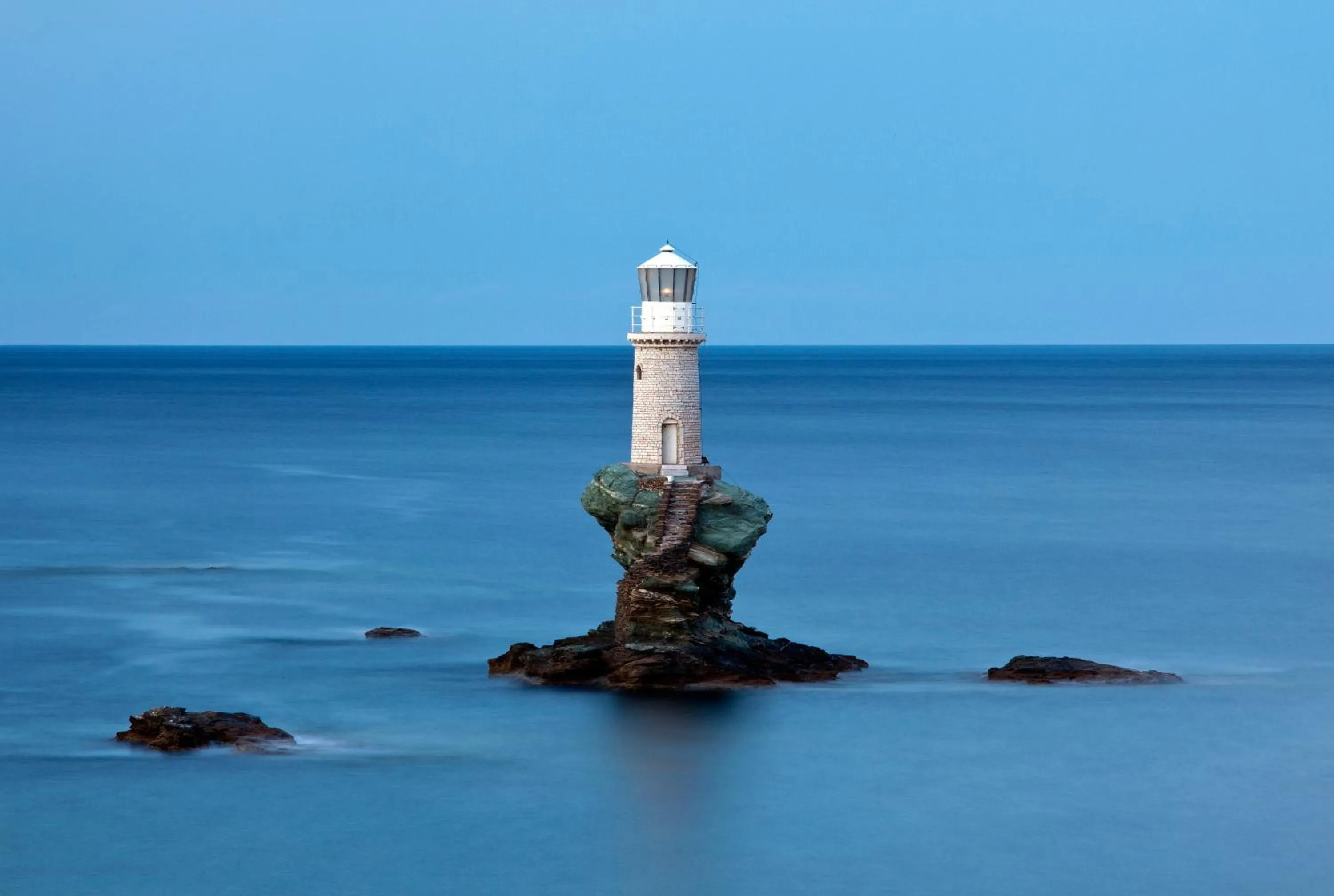 Nearby landmark in Anemomiloi Studios