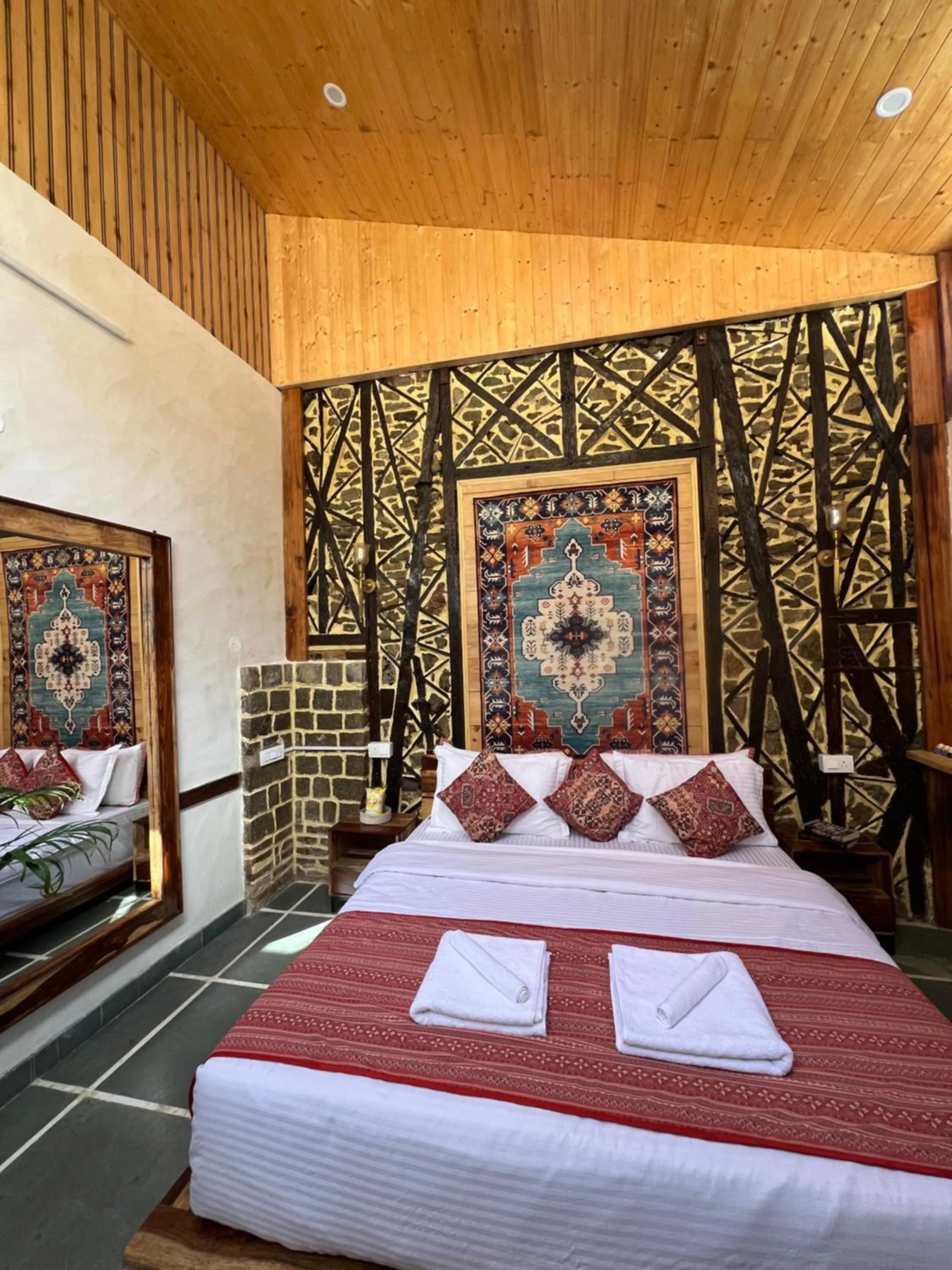 Photo of the whole room, Bed in Himtrek Stays,Mcleodganj