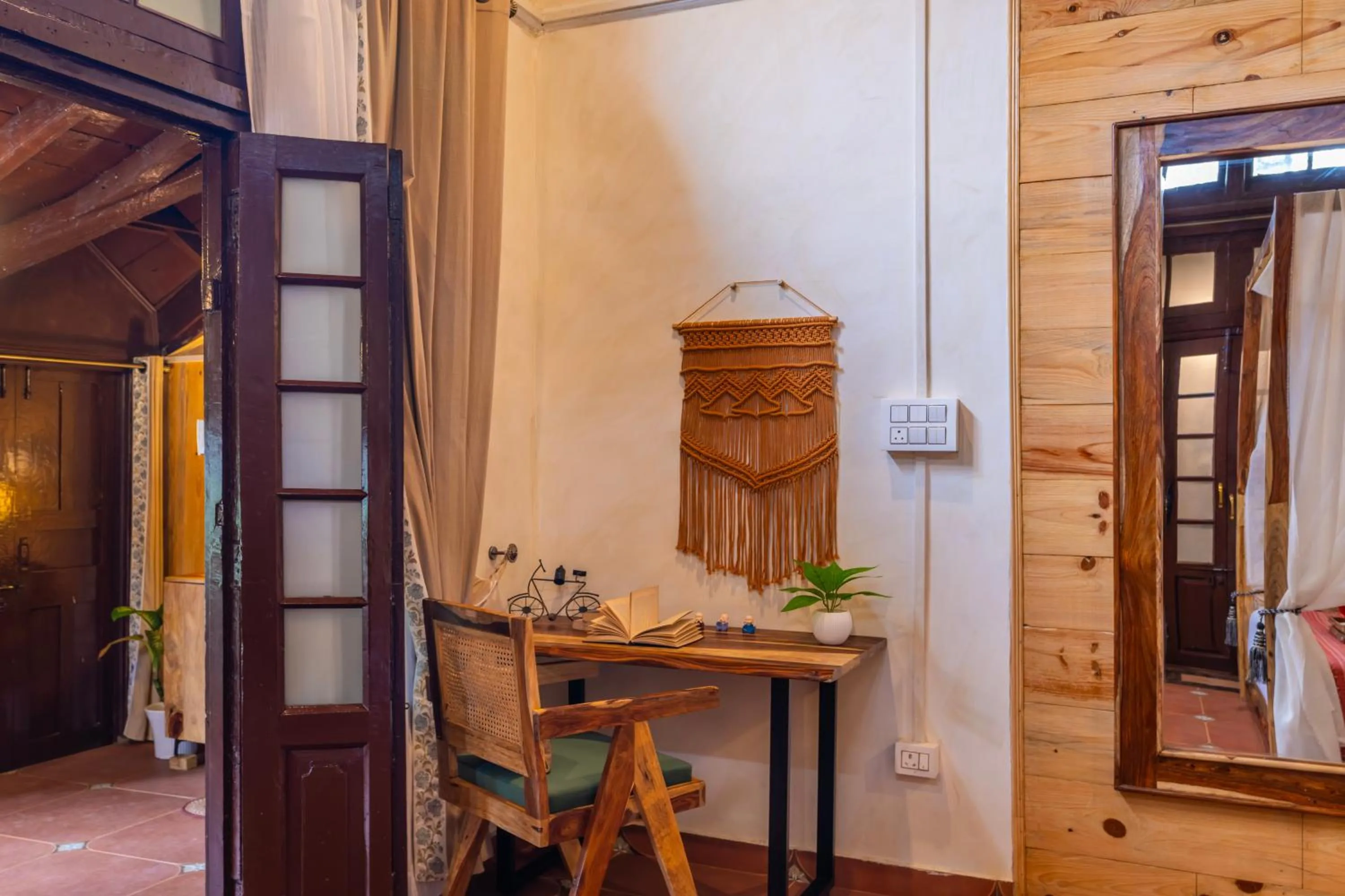 wardrobe in Himtrek Stays,Mcleodganj