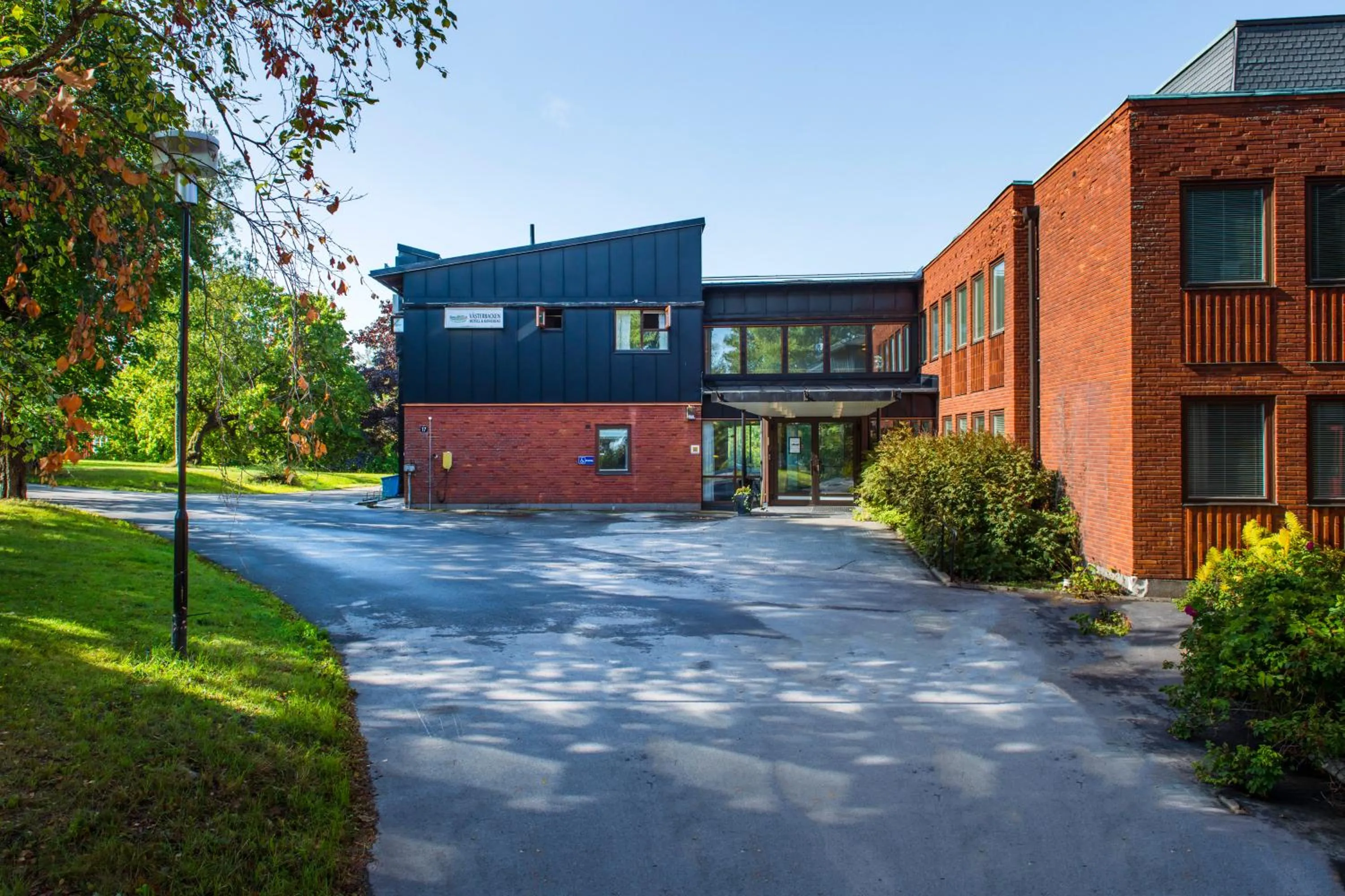 Facade/entrance in Västerbacken Hotell & Konferens