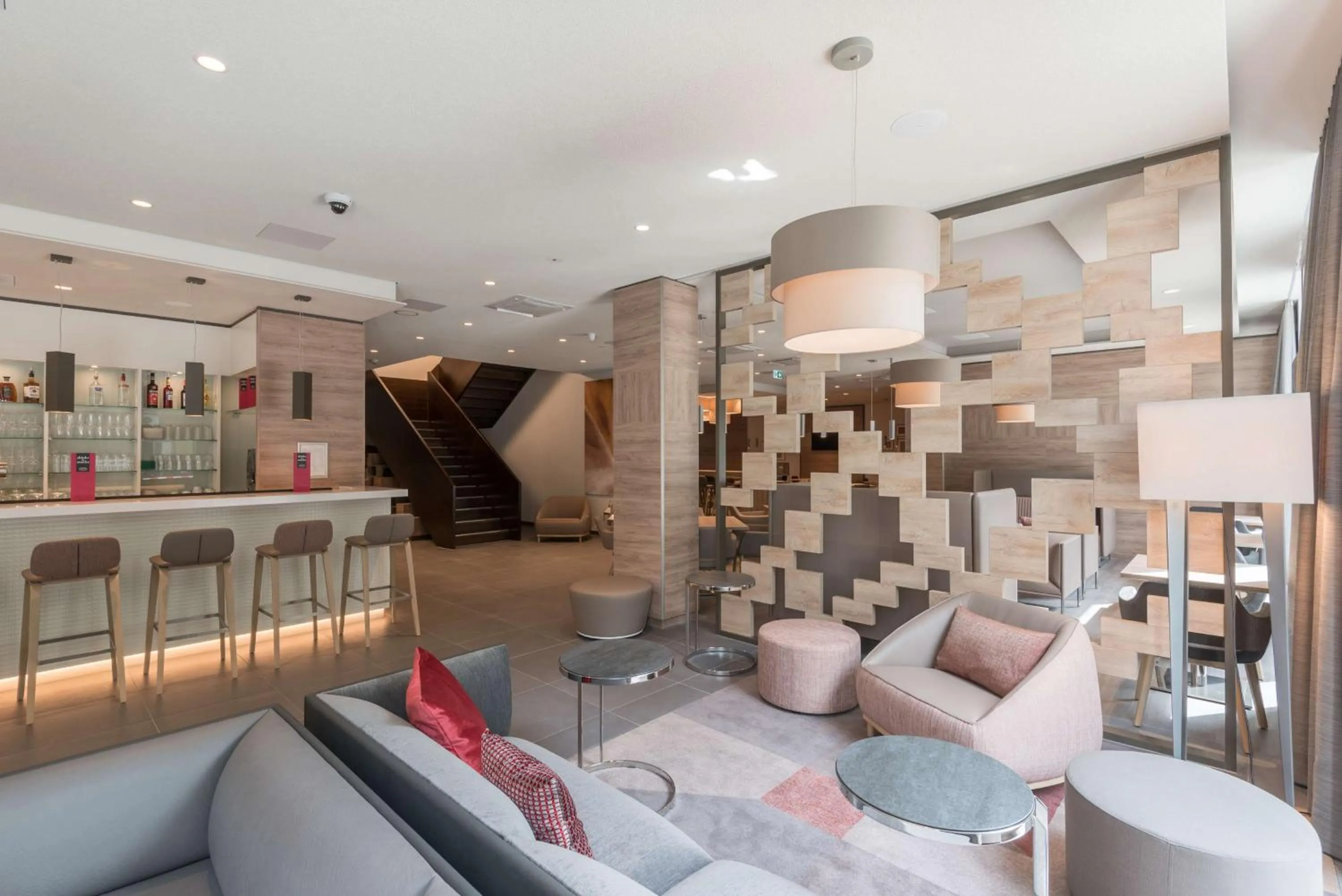 Lobby or reception in Hampton By Hilton Frankfurt City Centre East