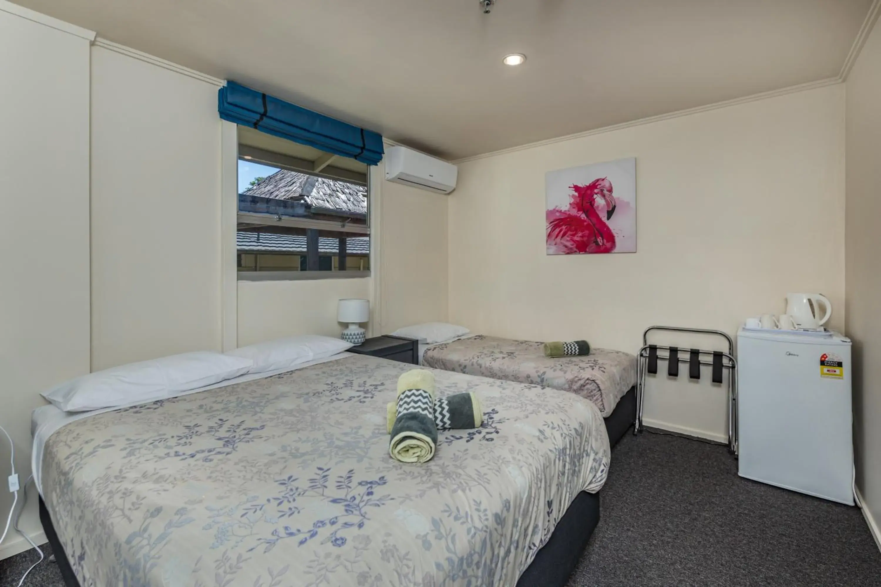 Bed in Riverside Lodge Paihia Bed in Riverside Lodge Paihia