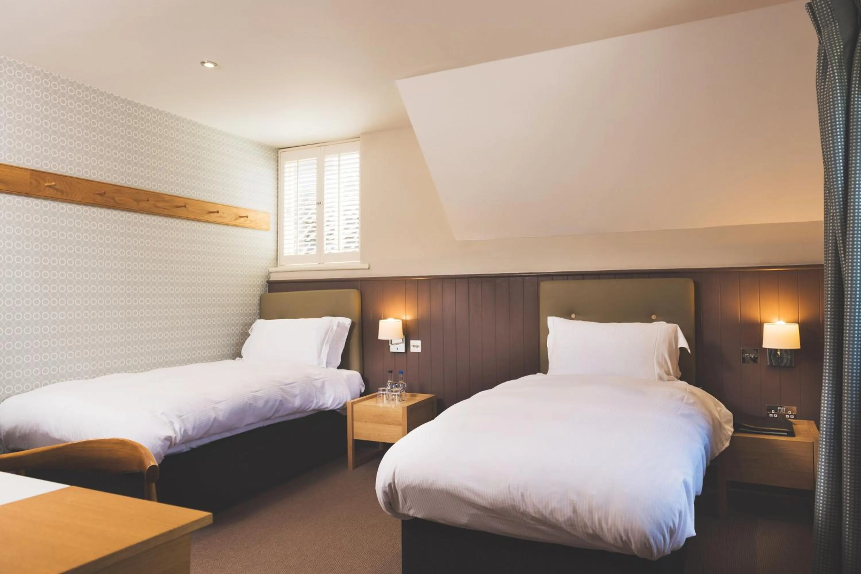 Photo of the whole room, Bed in The Wellington