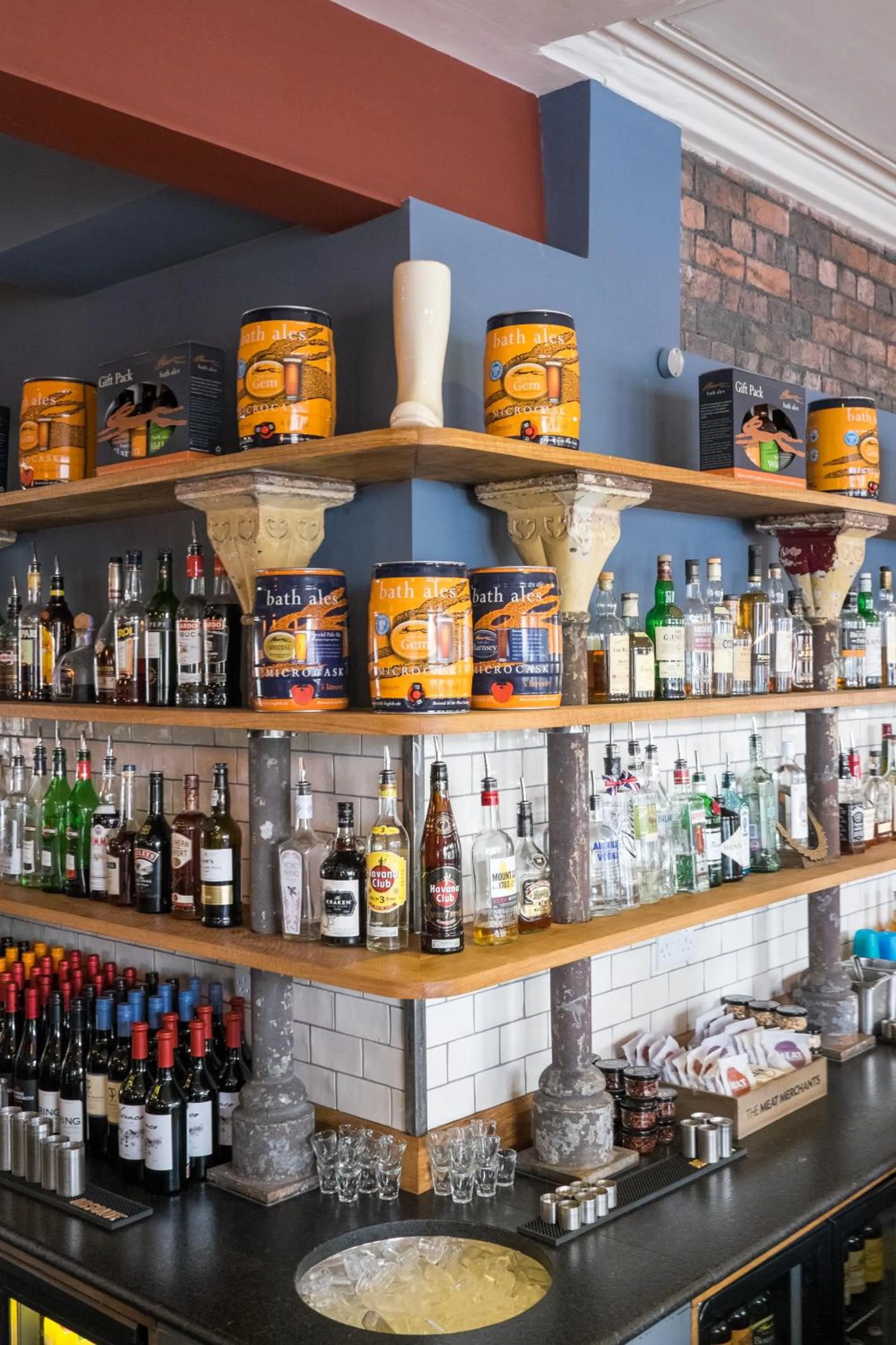 Lounge or bar in The Wellington