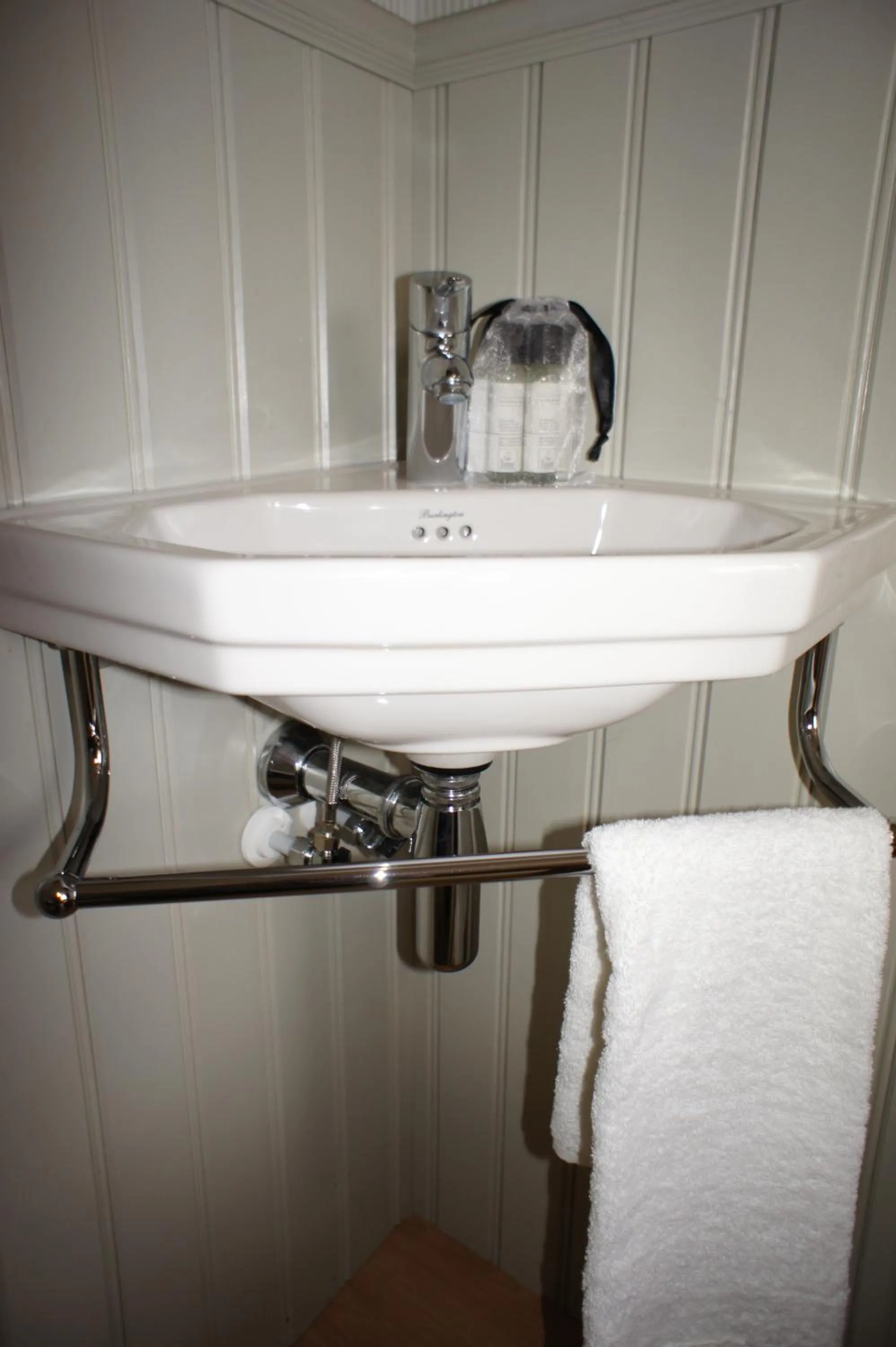 Toilet in Kivikstrand Badhotell