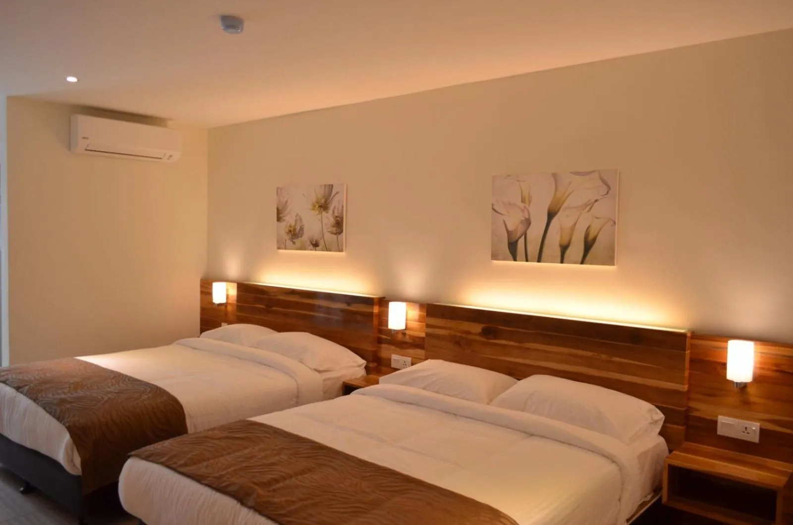 Photo of the whole room, Bed in Gold Boutique Hotel