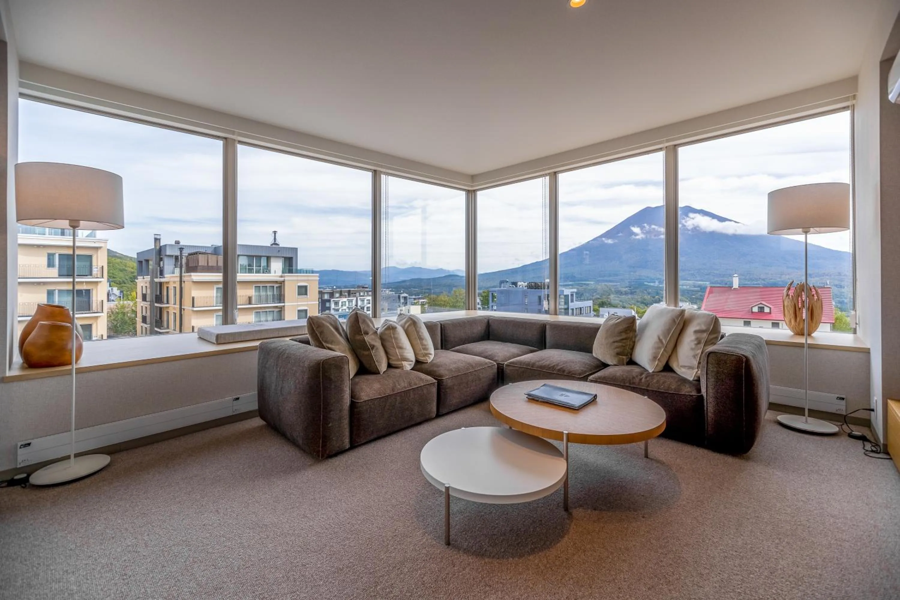 Day in The Maples Niseko