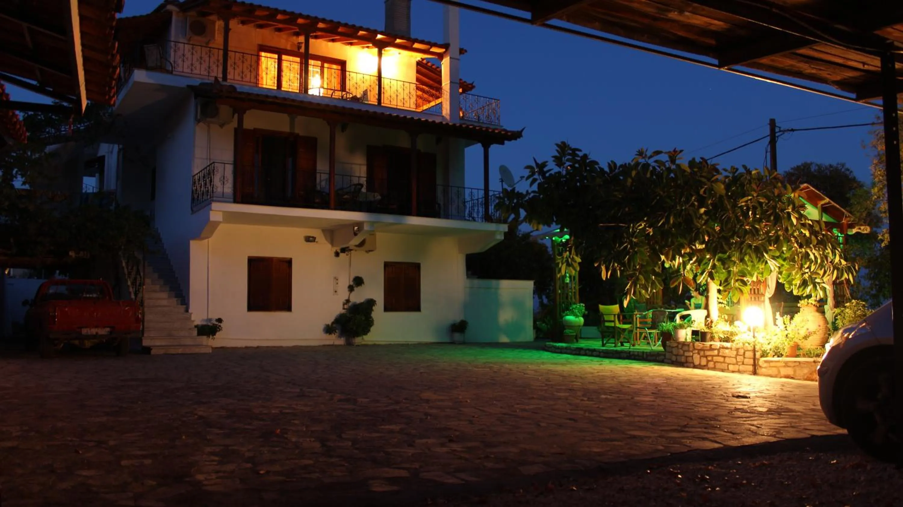Dimitras House