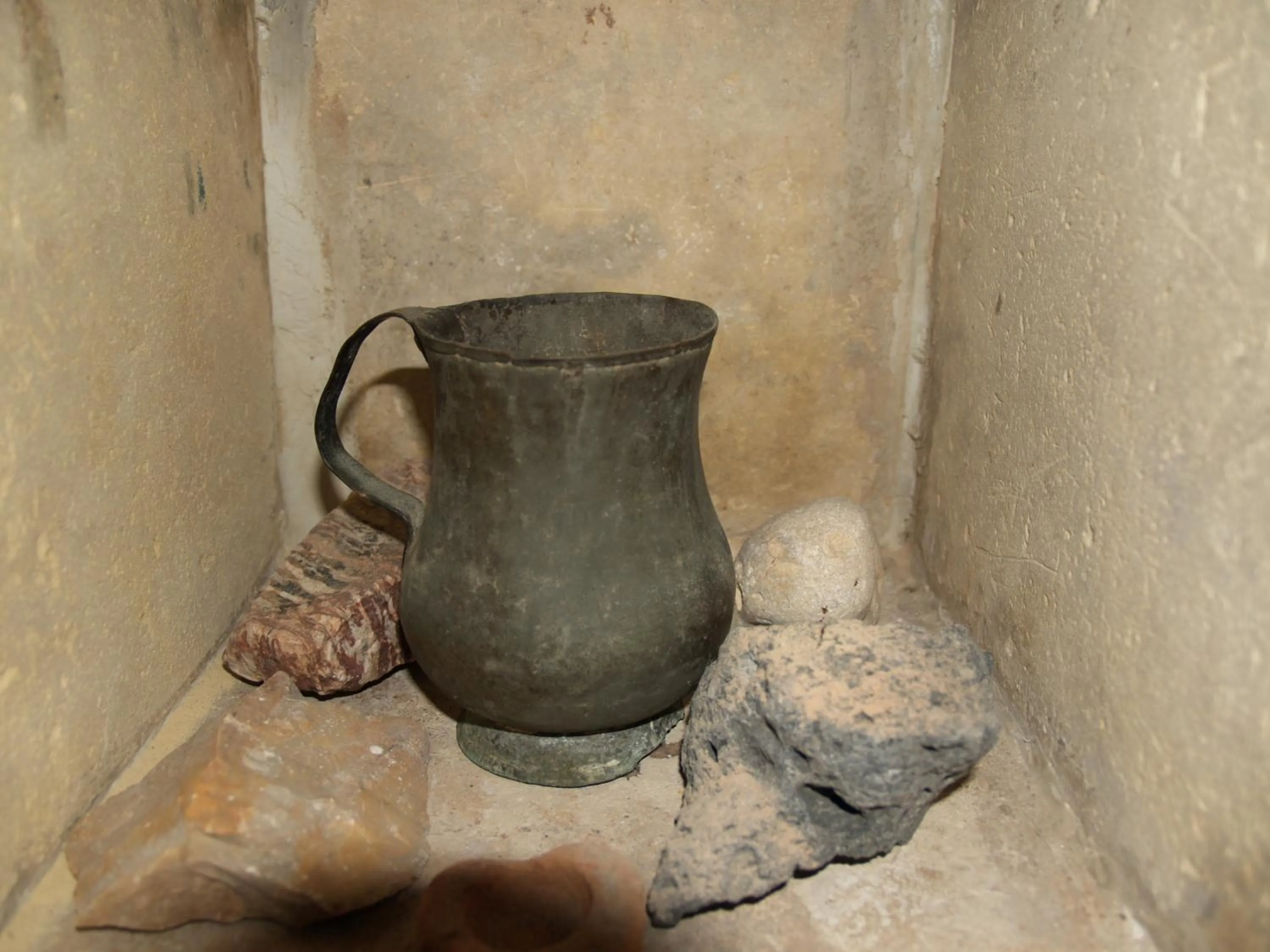 Decorative detail in Hotel Amphora