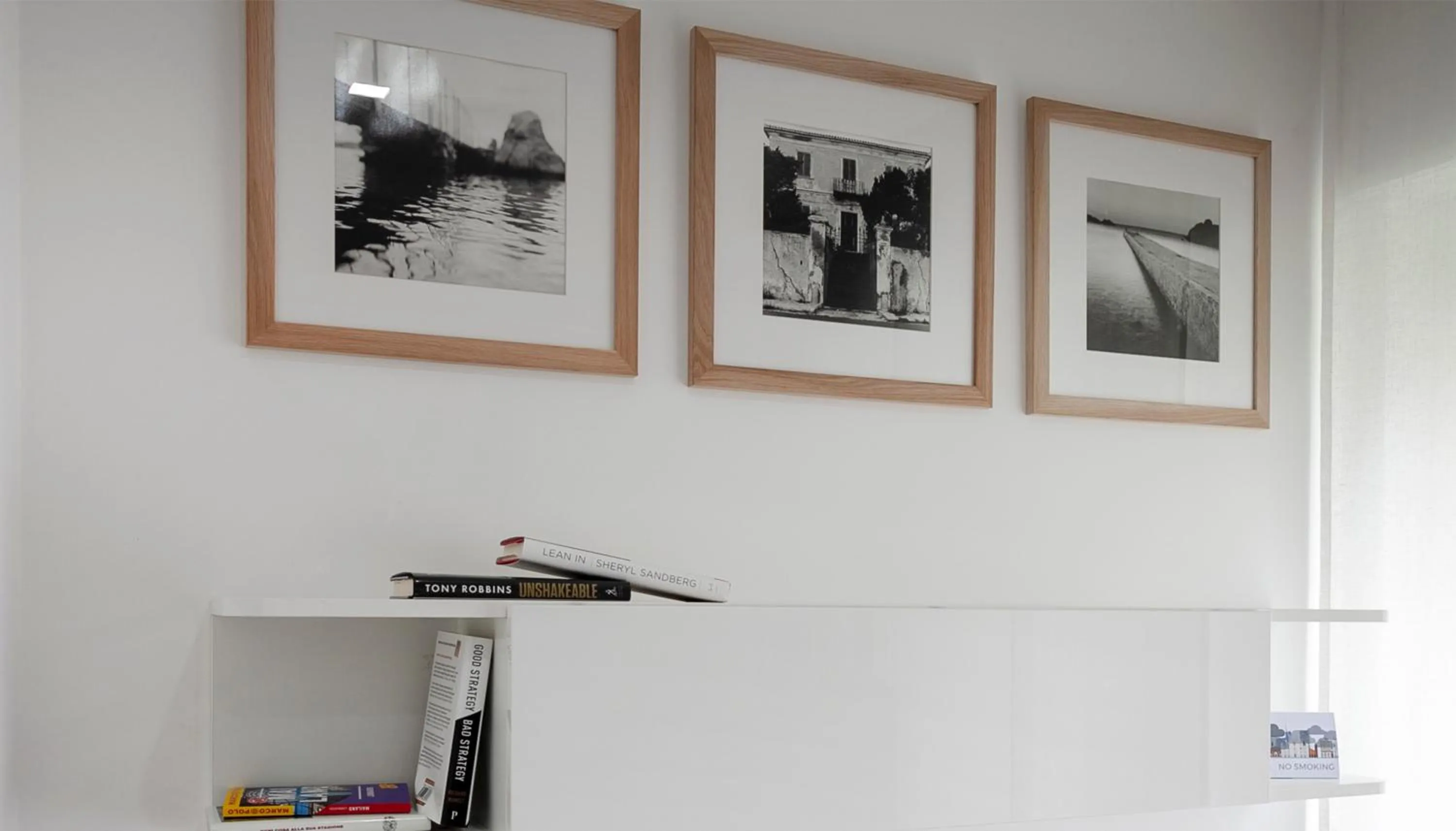 Decorative detail in Italianway-Segrino