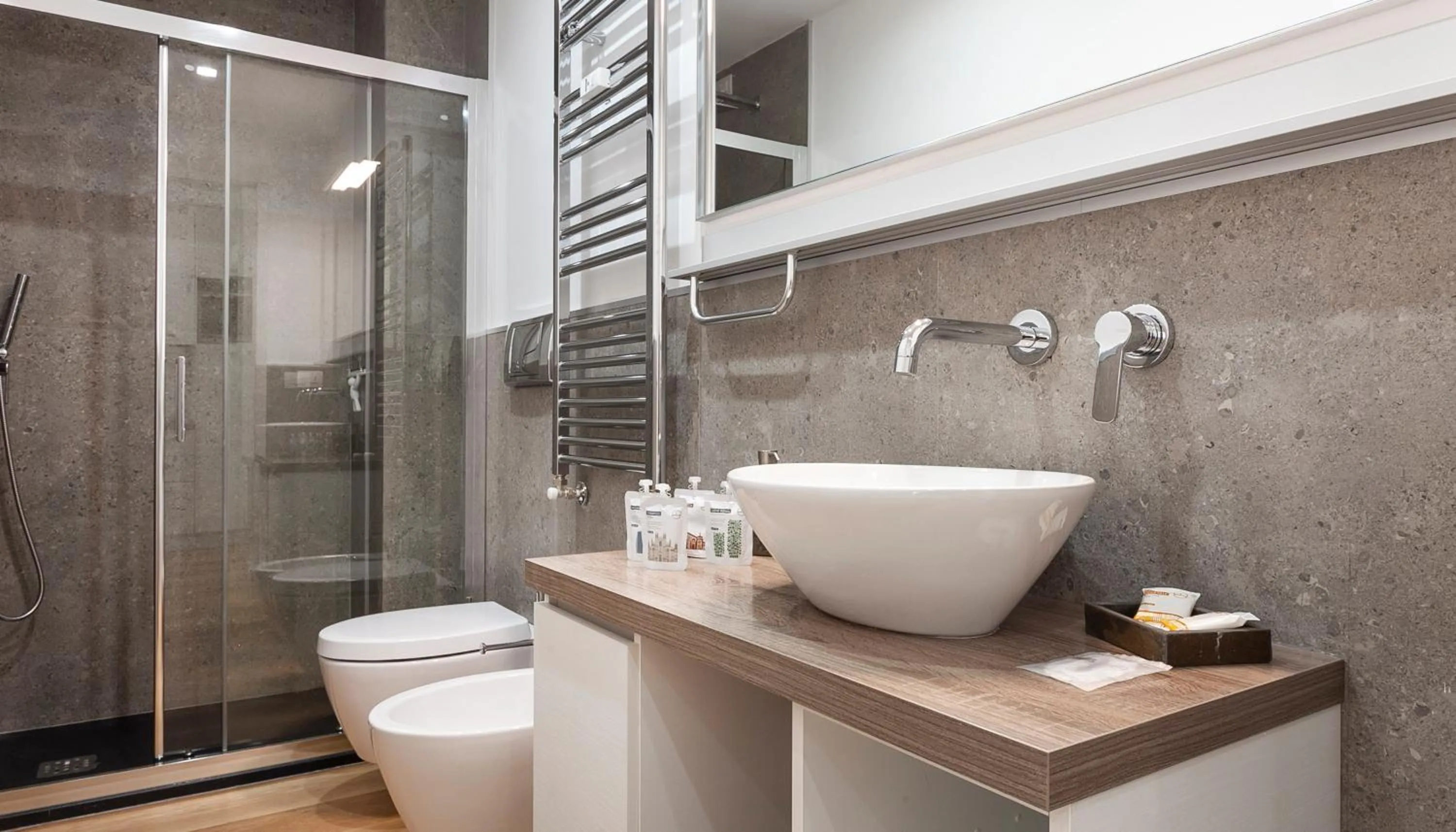 Bathroom in Italianway-Segrino