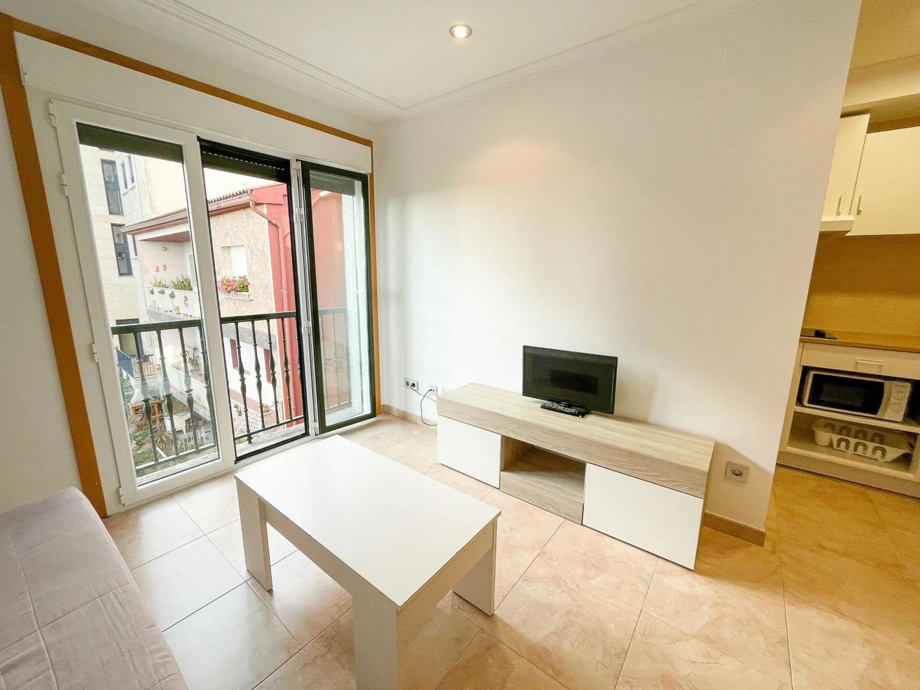 TV and multimedia in Apartamentos Revolta Sanxenxo 3000