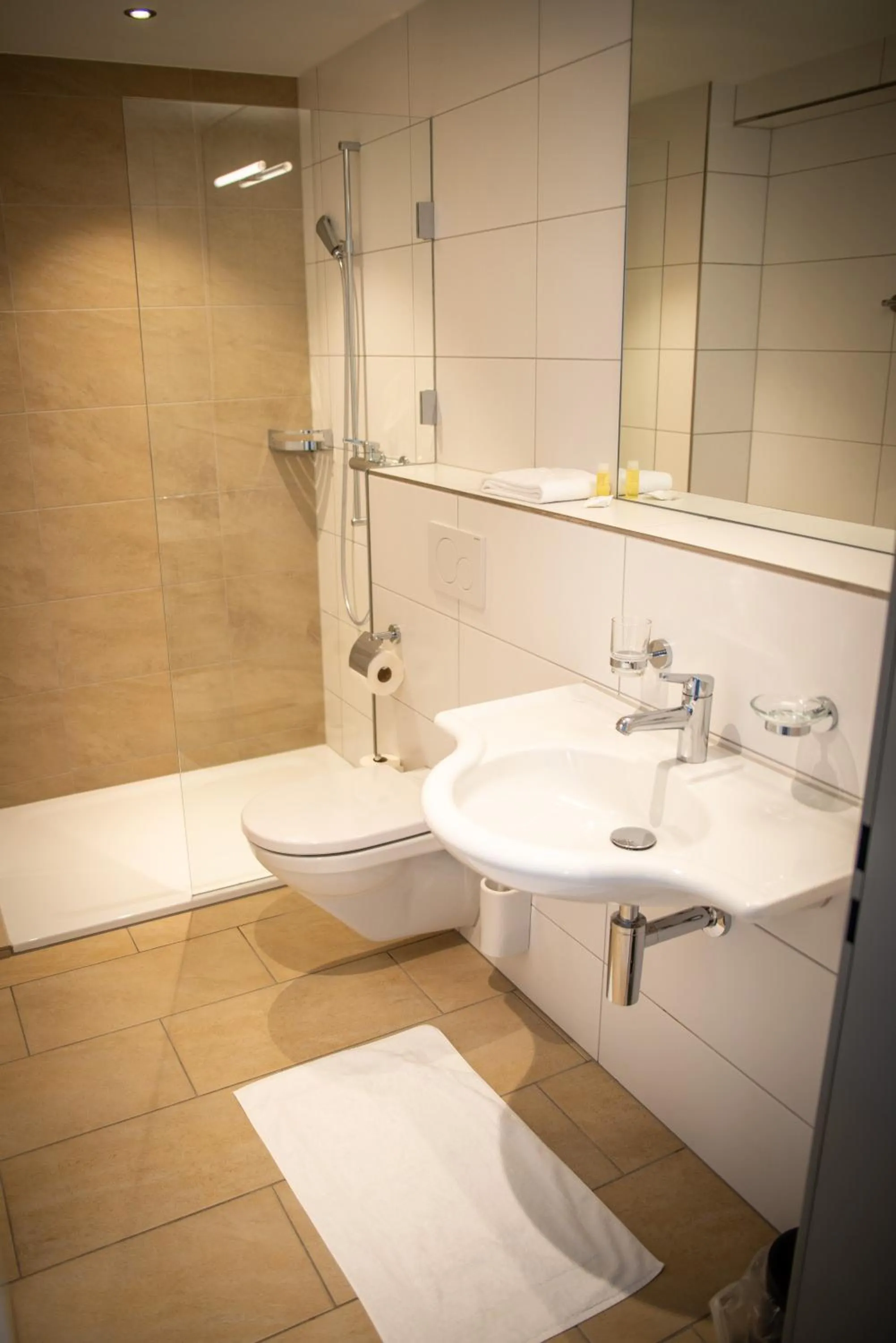 Shower in Hotel Schützenhaus