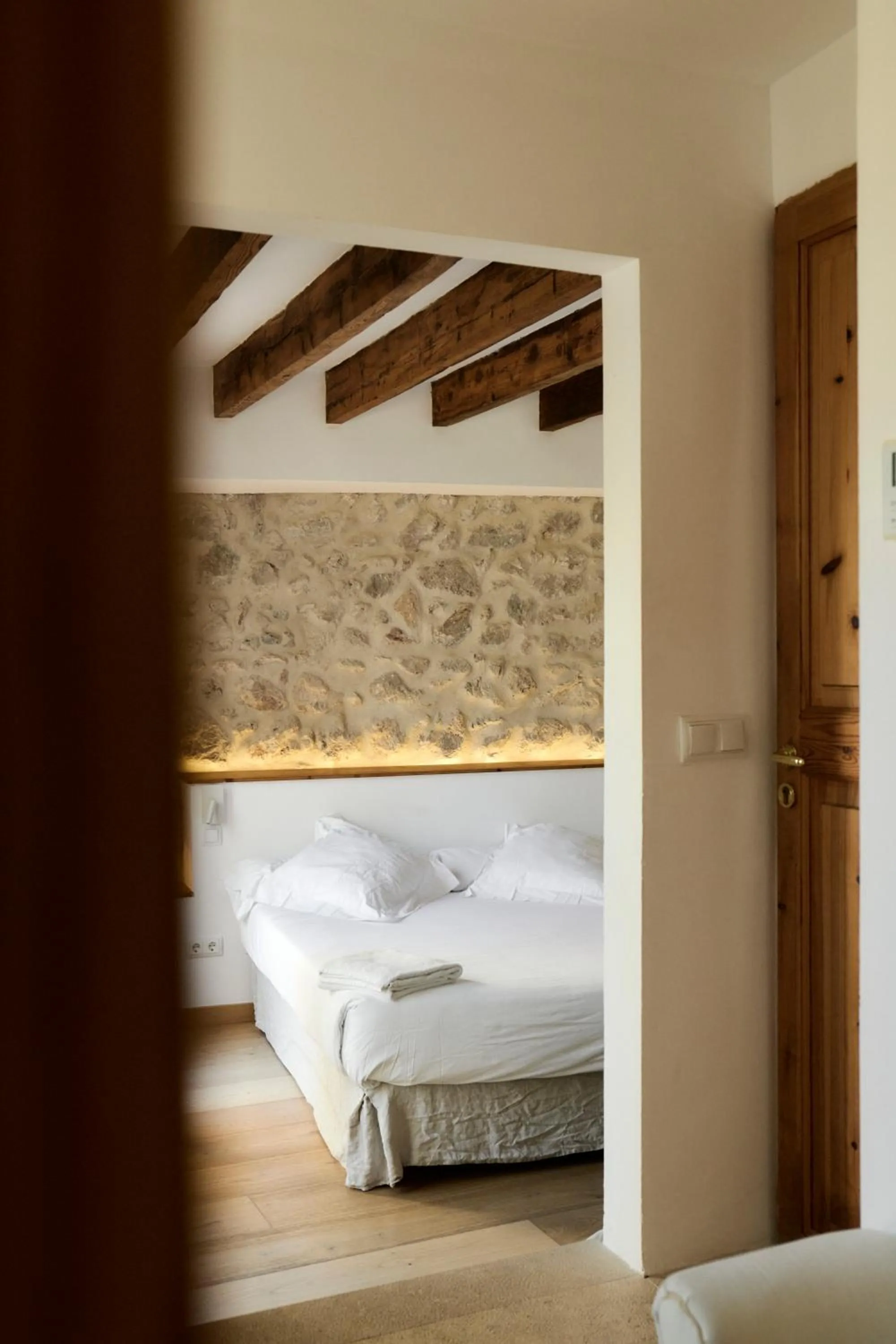 Bed in Hotel Forn Nou