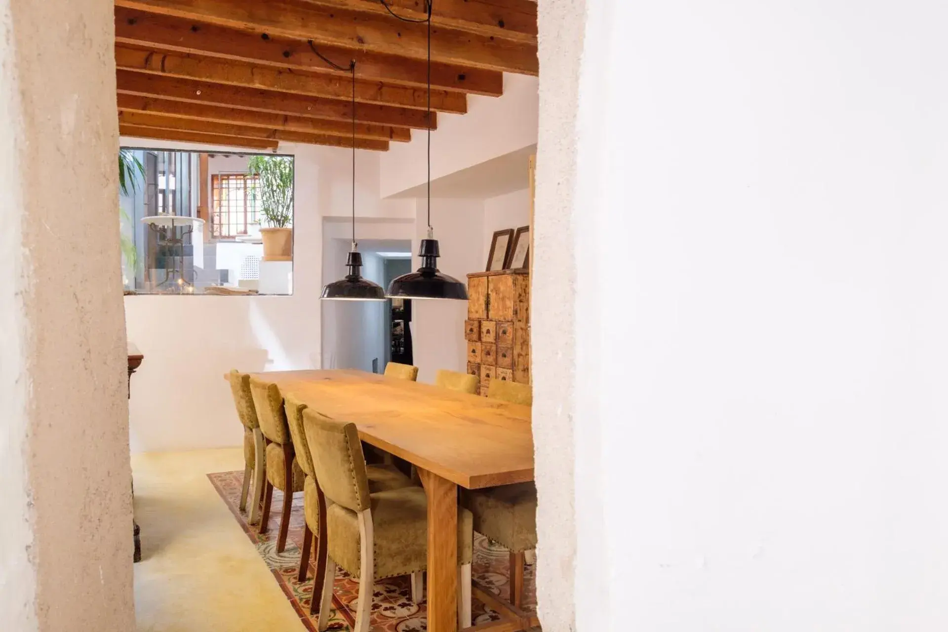 Restaurant/places to eat in Hotel Forn Nou Restaurant/places to eat in Hotel Forn Nou