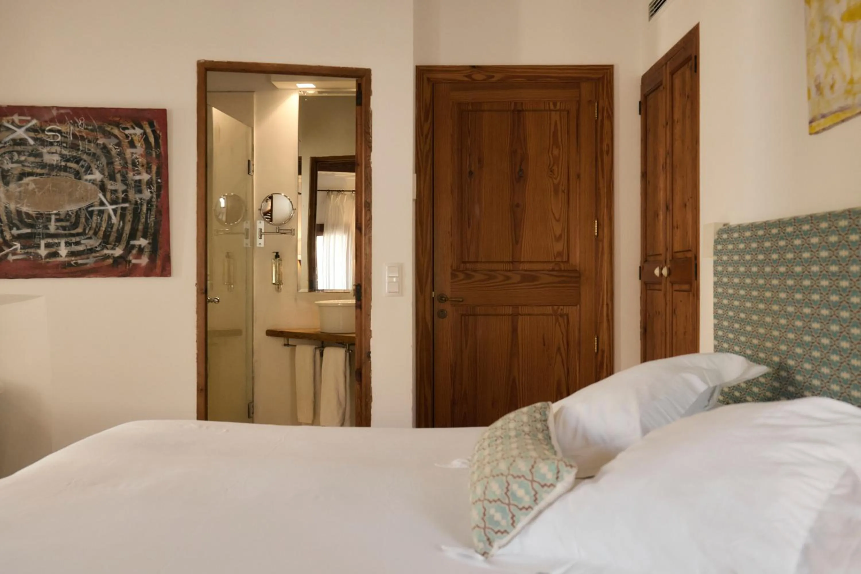 Bed in Hotel Forn Nou