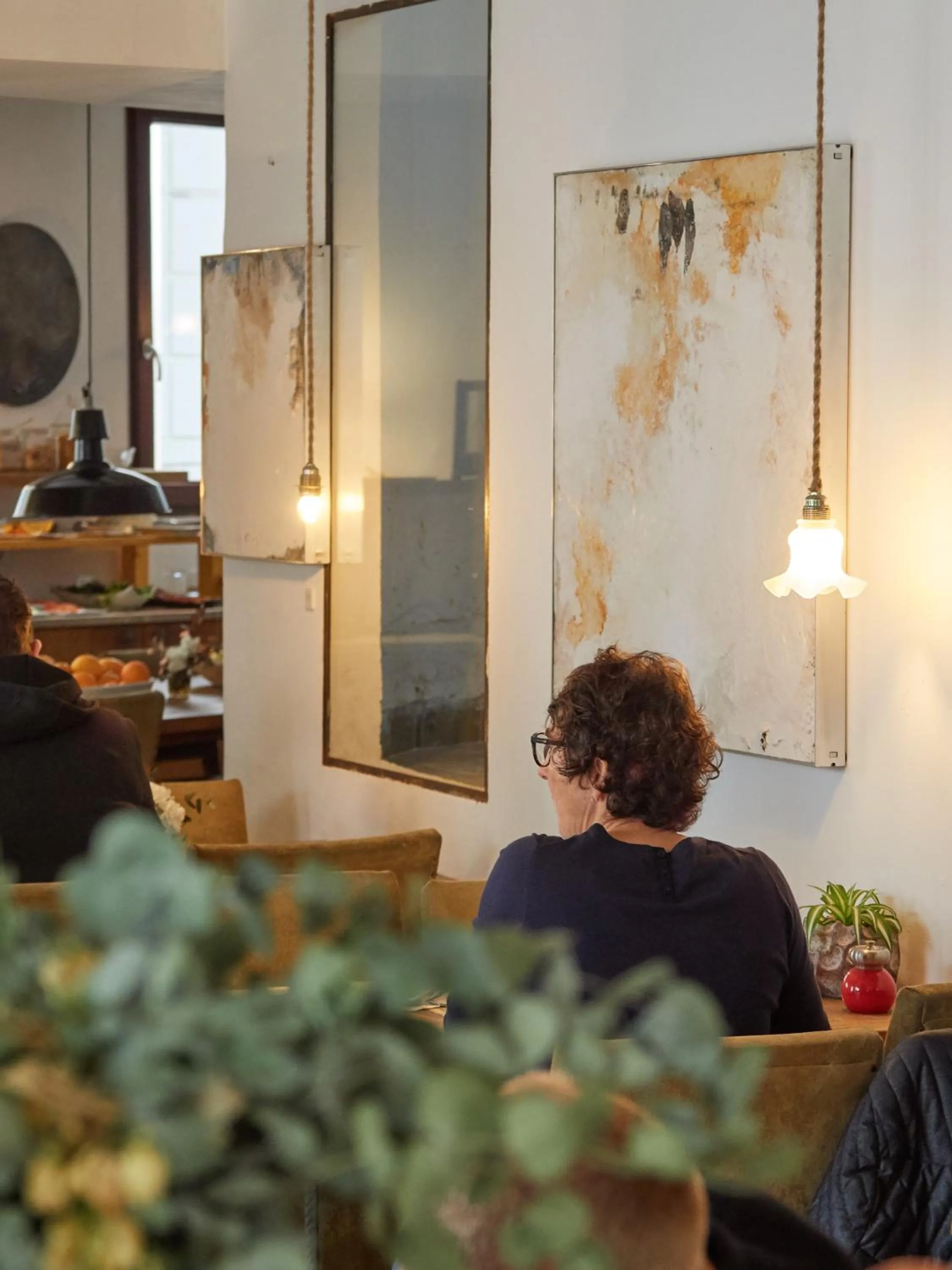 Restaurant/places to eat in Hotel Forn Nou