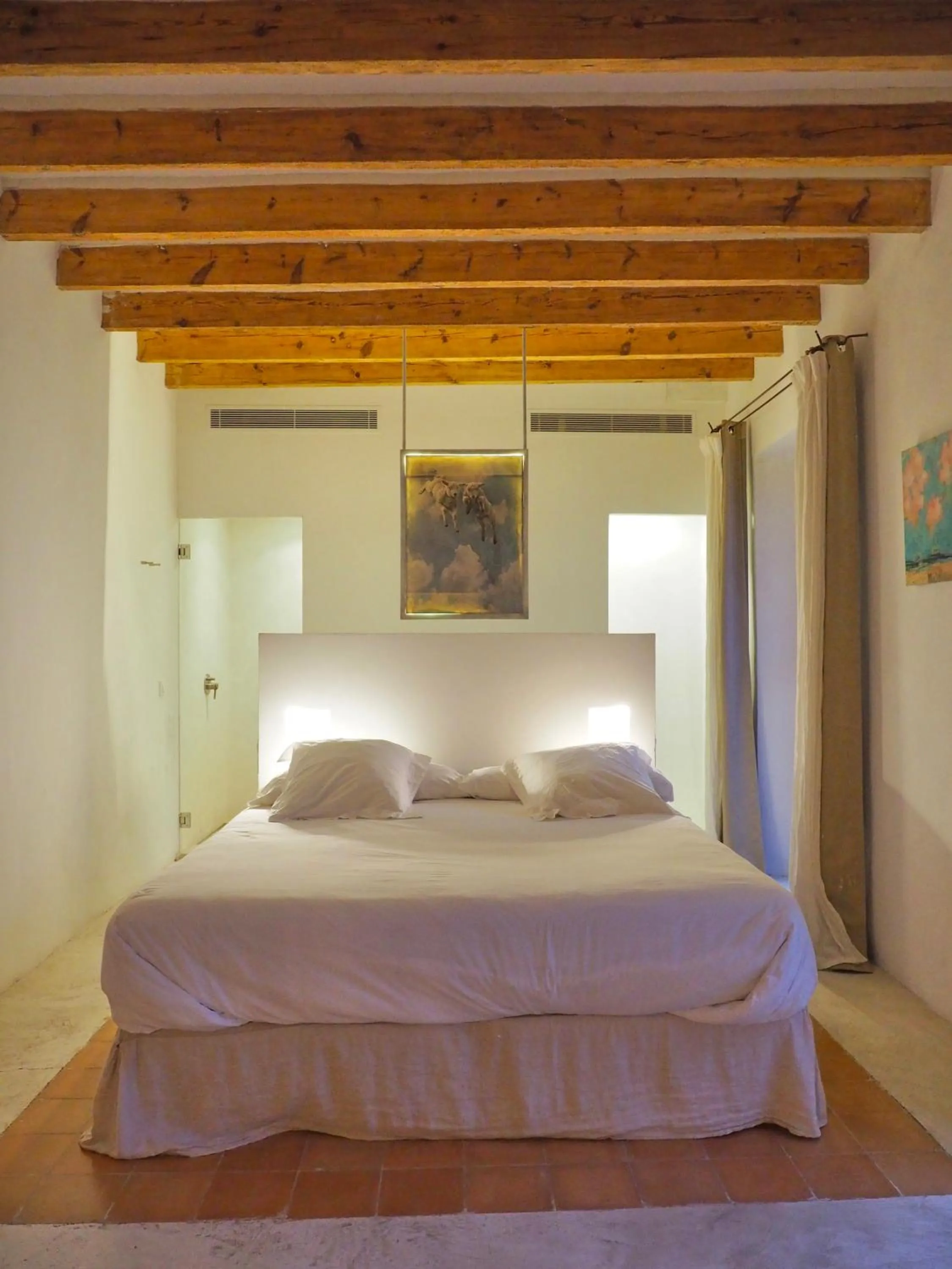 Bed in Hotel Forn Nou