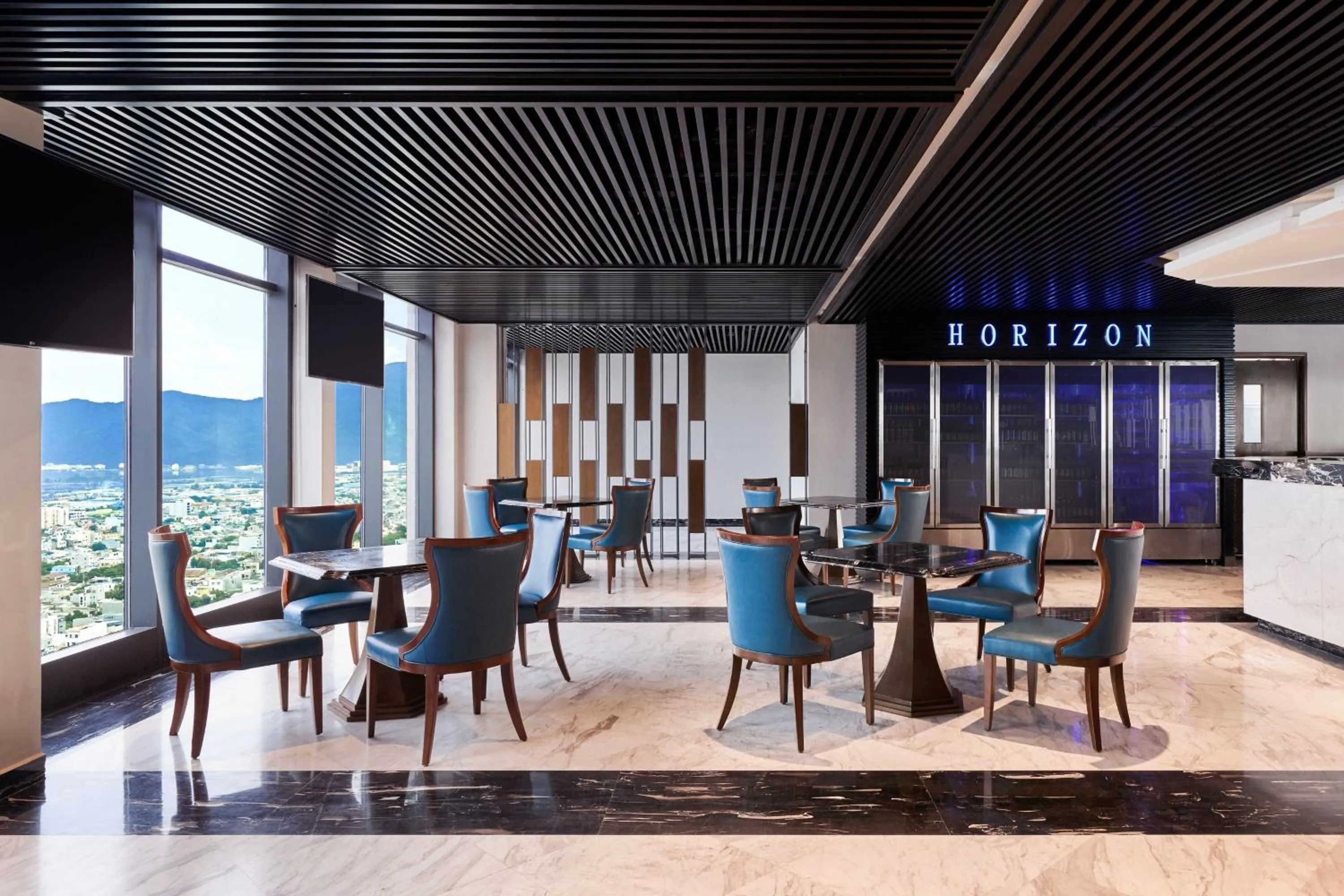 Lounge or bar in Four Points by Sheraton Danang