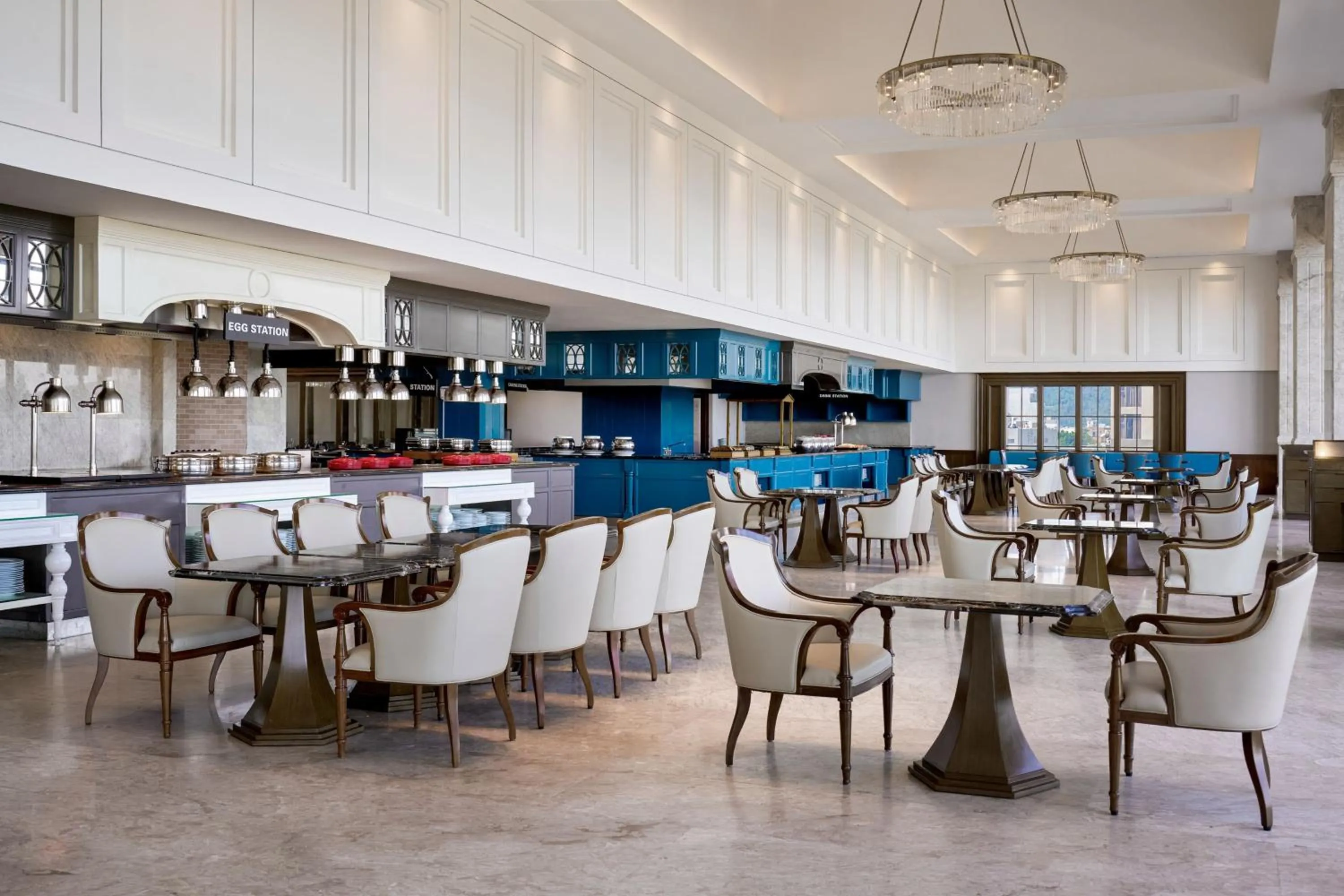 Breakfast in Four Points by Sheraton Danang