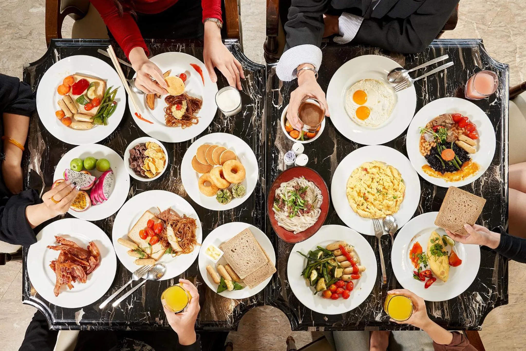 Food and drinks in Four Points by Sheraton Danang