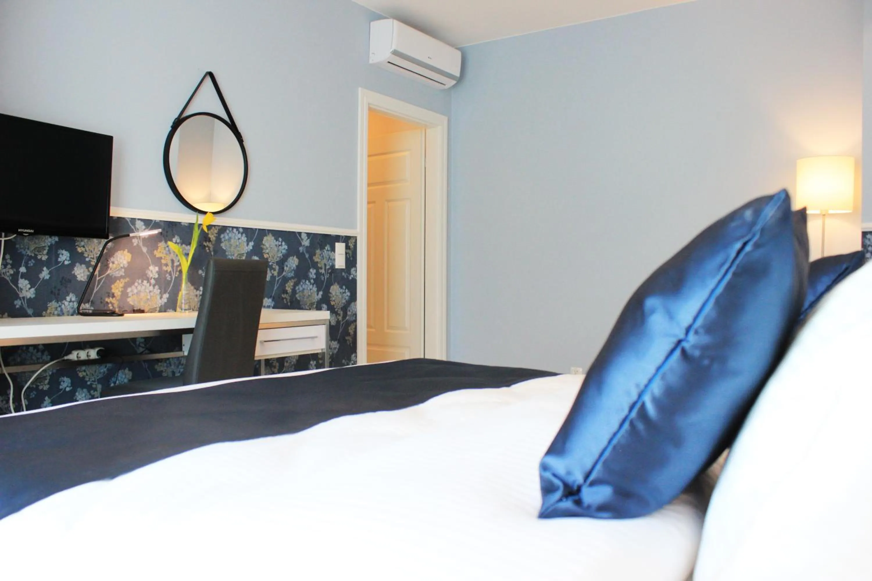 Bed in JessApart – Ochota Apartments