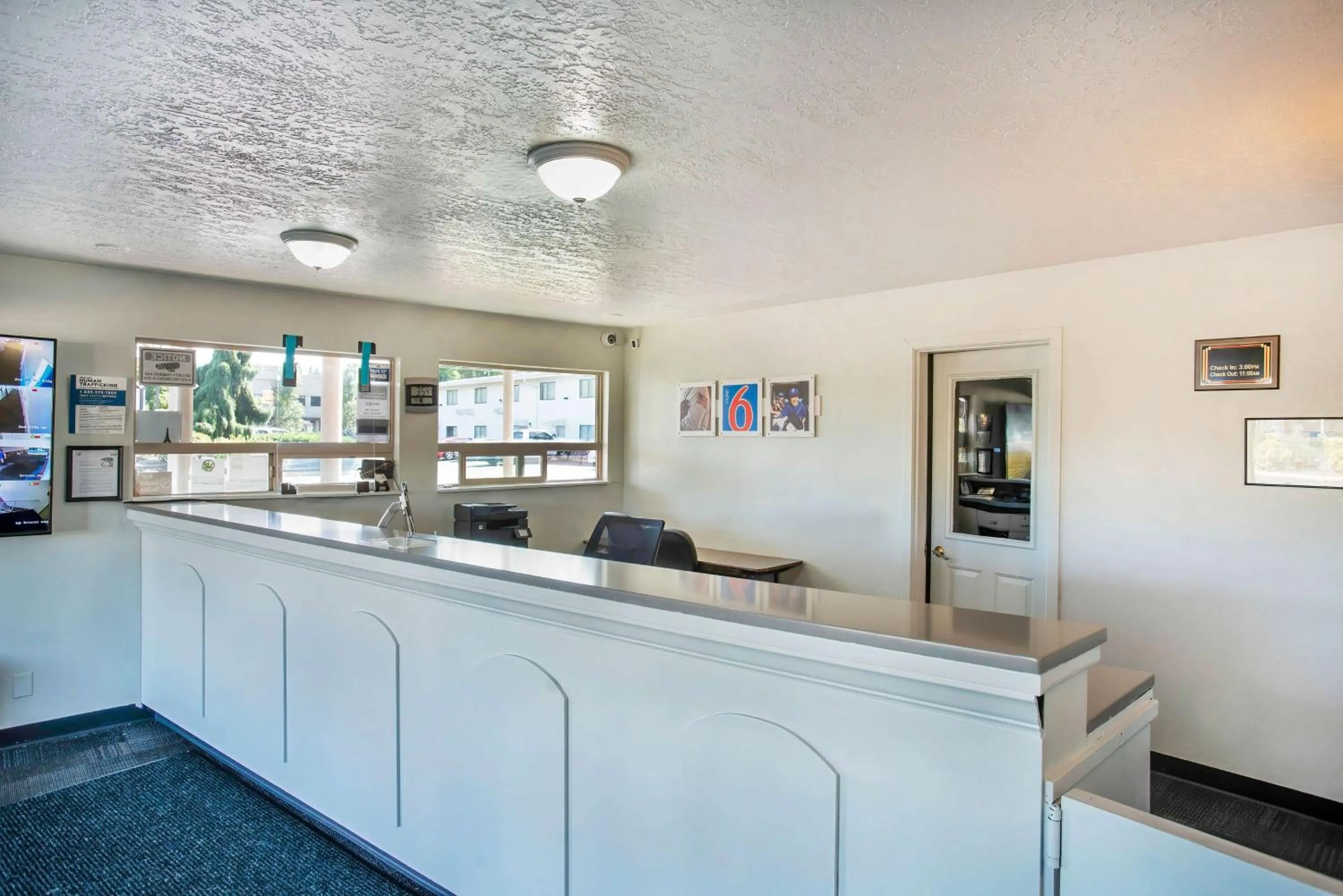 Lobby or reception in Motel 6-Gresham, OR - Portland