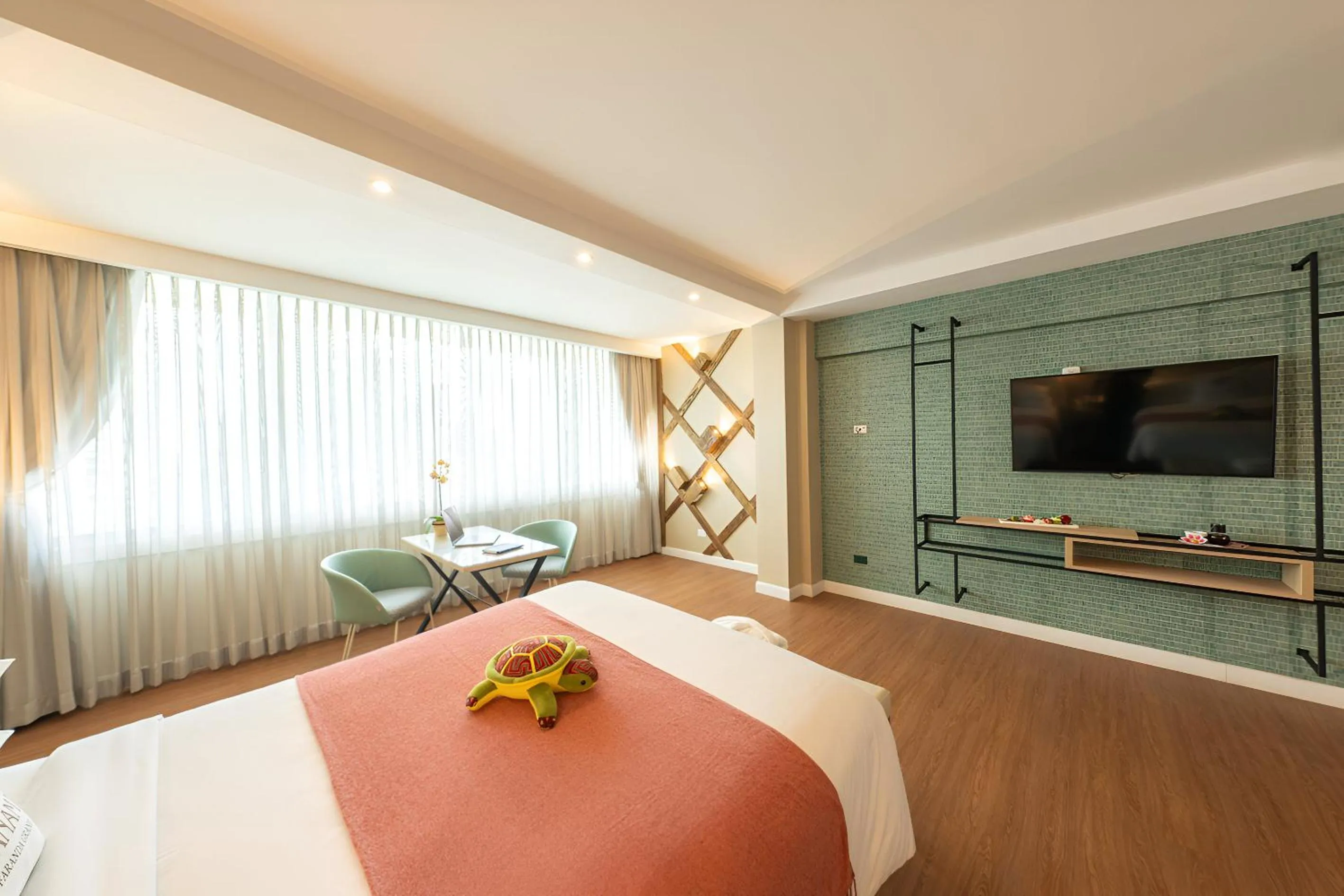 Communal lounge/ TV room, Bed in Hotel El Panama by Faranda Grand, a member of Radisson Individuals