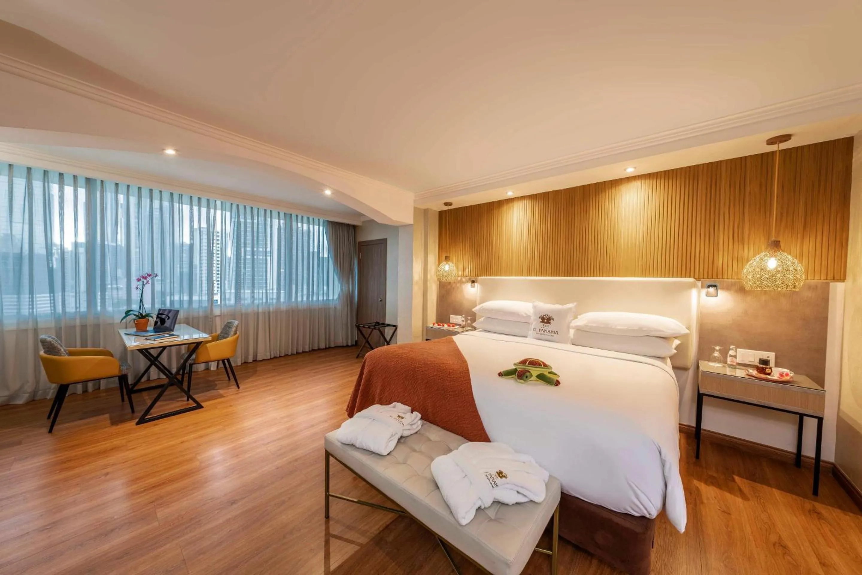 Bedroom, Bed in Hotel El Panama by Faranda Grand, a member of Radisson Individuals