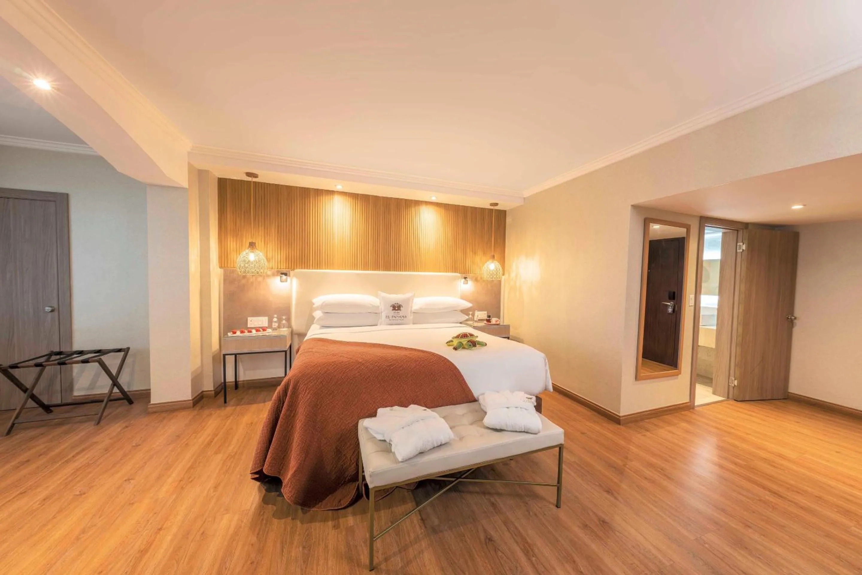 Bedroom, Bed in Hotel El Panama by Faranda Grand, a member of Radisson Individuals