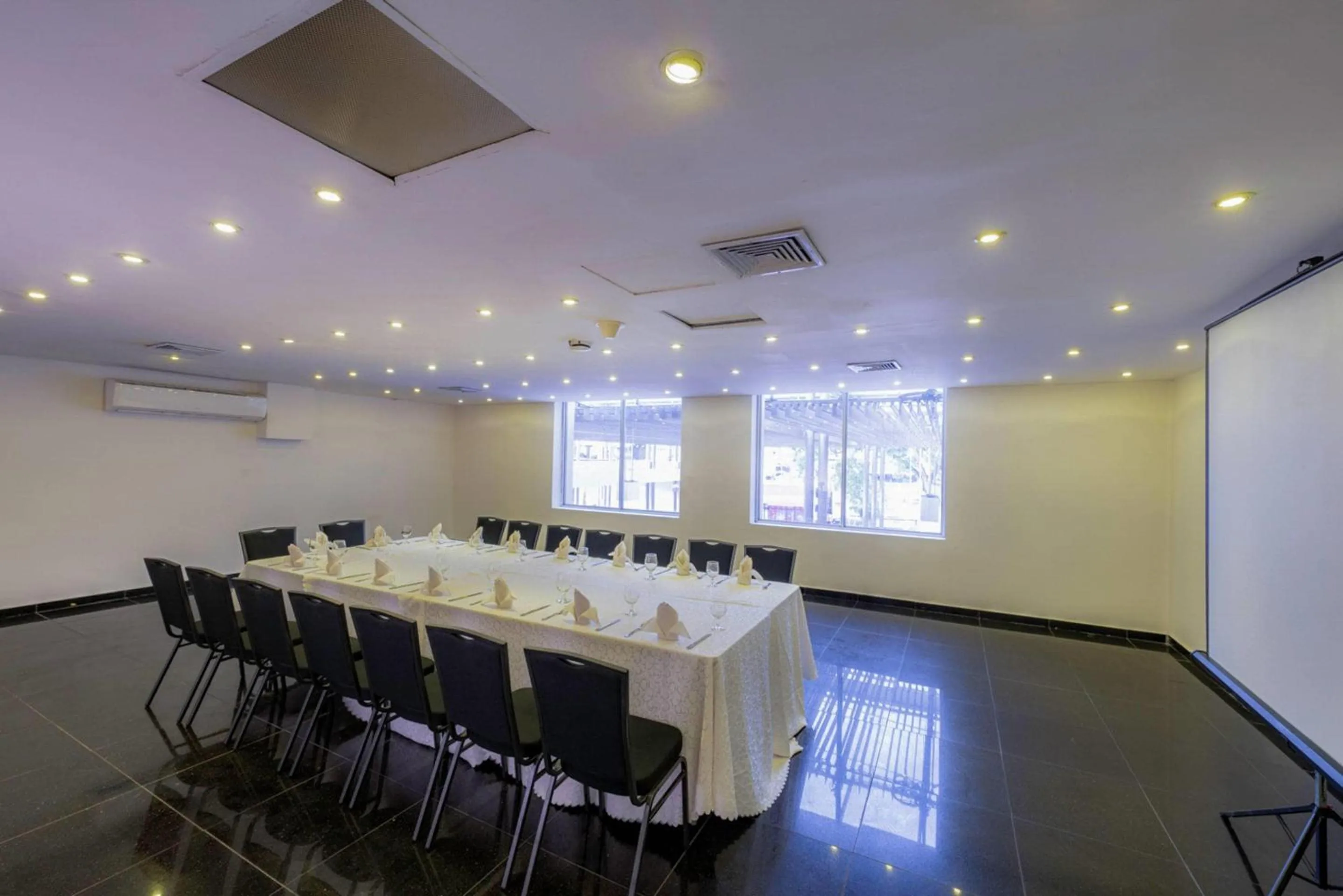 Meeting/conference room in Hotel El Panama by Faranda Grand, a member of Radisson Individuals