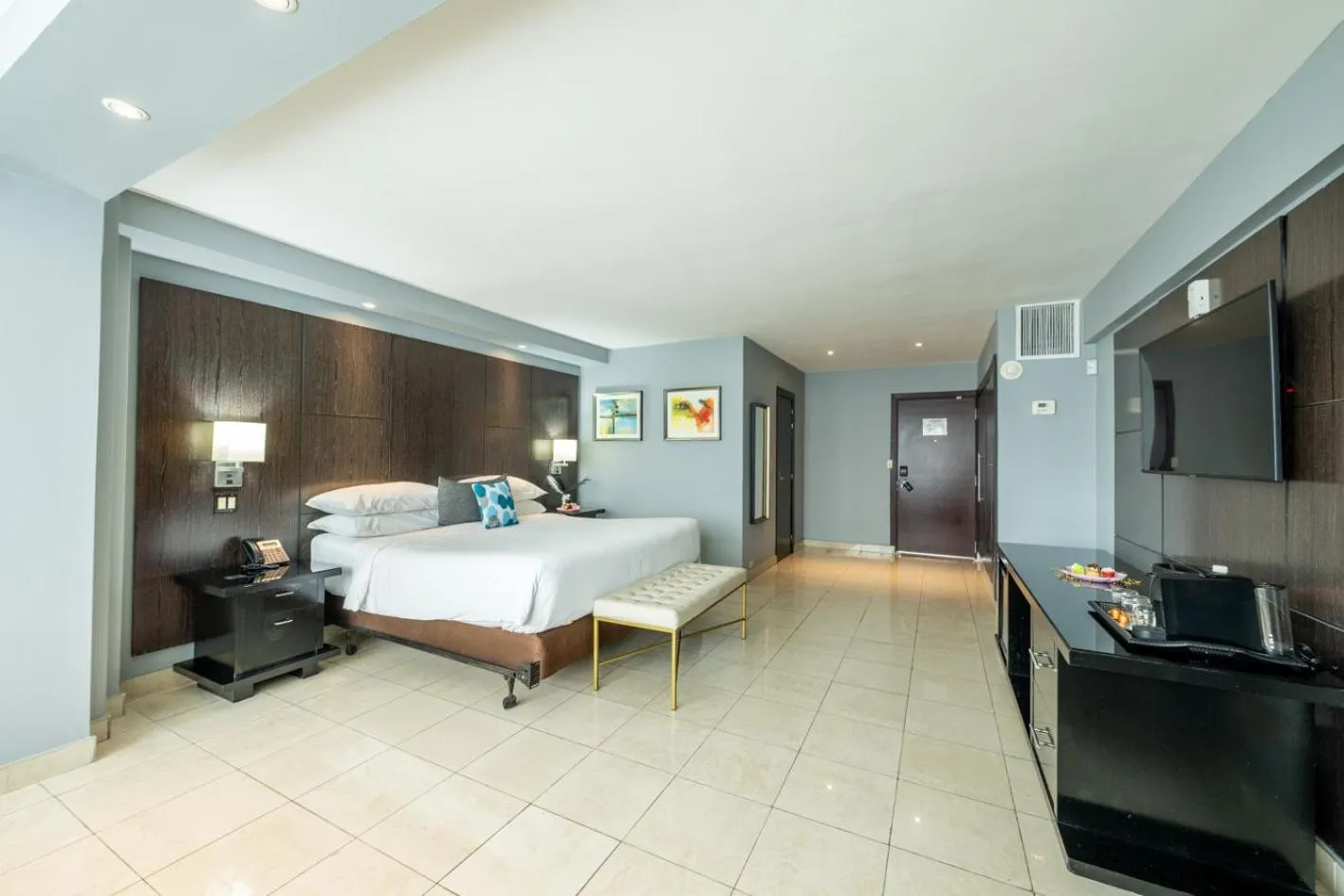 Photo of the whole room, Bed in Hotel El Panama by Faranda Grand, a member of Radisson Individuals